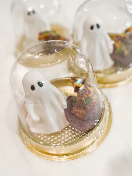 The cutest containers perfect for Halloween party favors, individual cupcakes, or even individual charcuteries  

#LTKHoliday #LTKHalloween #LTKhome