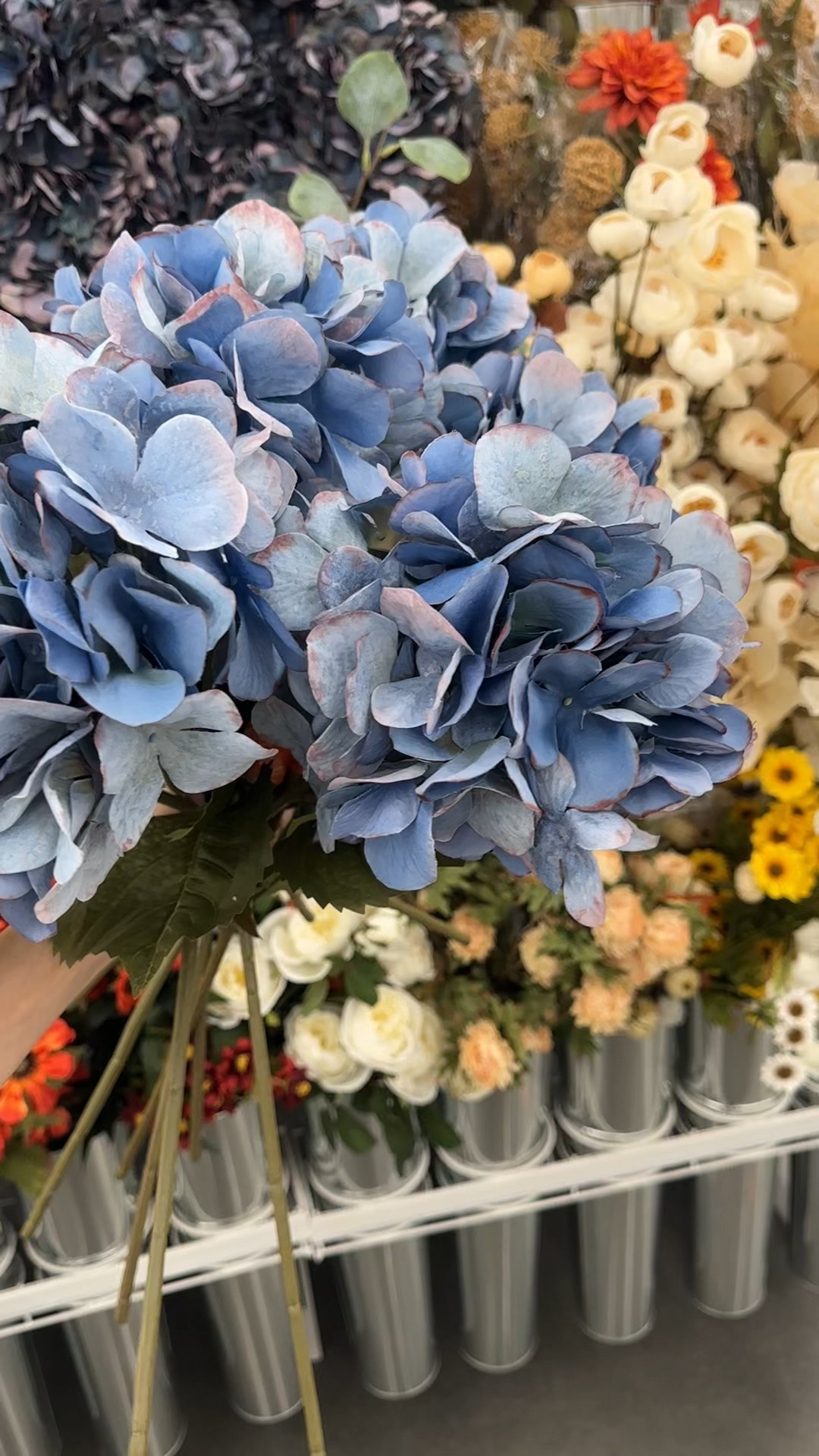 My dusty blue hydrangea stems are on sale for $4! 

#LTKSaleAlert #LTKHome #LTKFindsUnder50