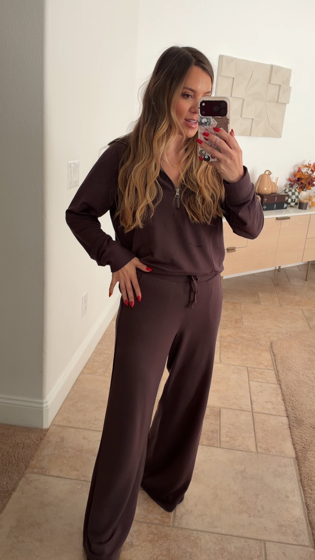 Have been living in this set recently. It is so comfortable and soft and makes me so ready for fall weather! Wearing size medium and I am 5’6”!!

#LTKootd #LTKmomlife