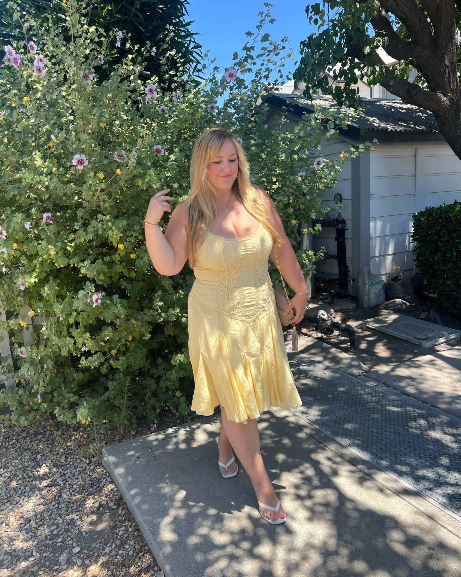 Flirty Summer yellow dress, perfect for all shapes and sizes! 
Wearing size L

#LTKOver40 #LTKSeasonal #LTKPlusSize