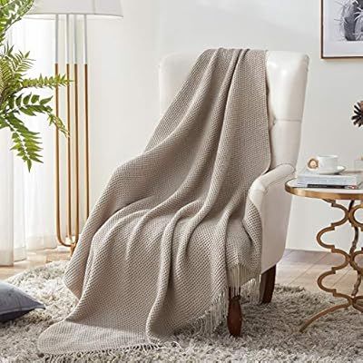 Hansleep Knitted Throw Blanket Ultra Soft Fuzzy Waffle Throw Blanket with Decorative Tassel for C... | Amazon (US)
