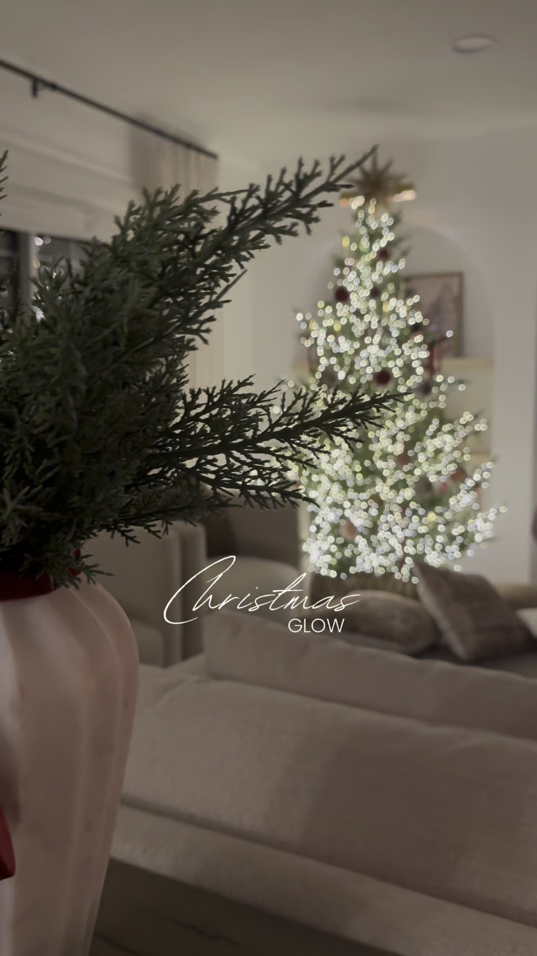Christmas glow! Christmas tree, holiday living roomm

#LTKHome #LTKHoliday