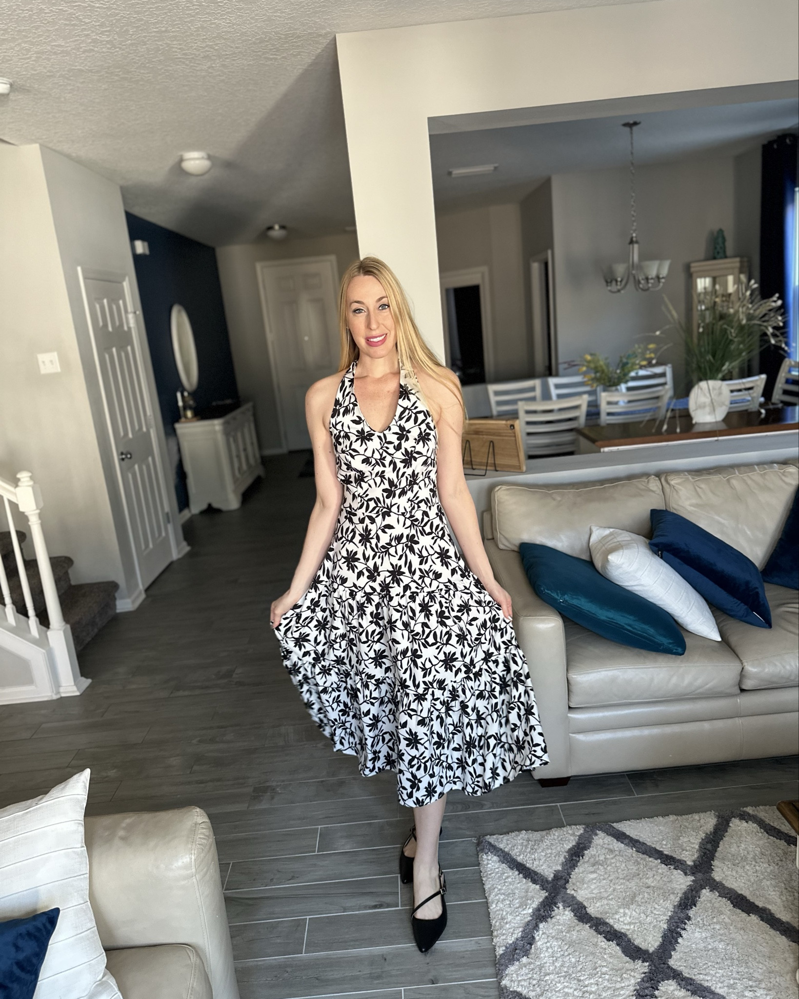 Black and white floral halter dress
🖤 I love the beautiful floral design of this dress and how it fits 
🖤  the dress is nice and flowy, fits true to size  
🖤 wearing size small, I am 5’10”

#LTKFindsUnder50 #LTKFindsUnder100 #LTKStyleTip