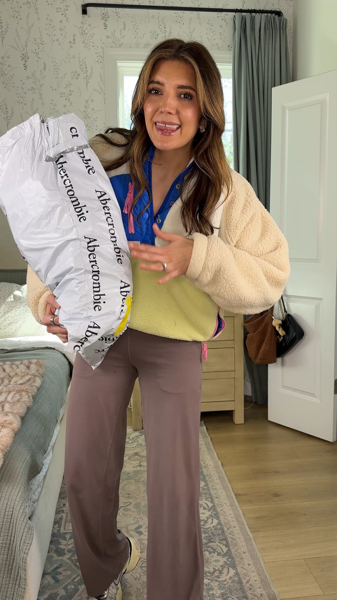 20% -40% off Abercrombie sale!! I’m 5’7” in a size small in all. Code SPRINGAF for additional 15% off! 

#LTKTall #LTKSaleAlert #LTKOver40