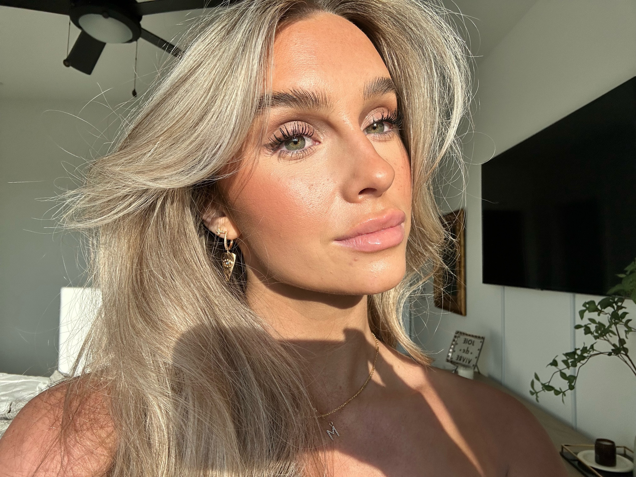 PSA my fav one step eyeshadow is back in stock!!  

#LTKunder100 #LTKbeauty