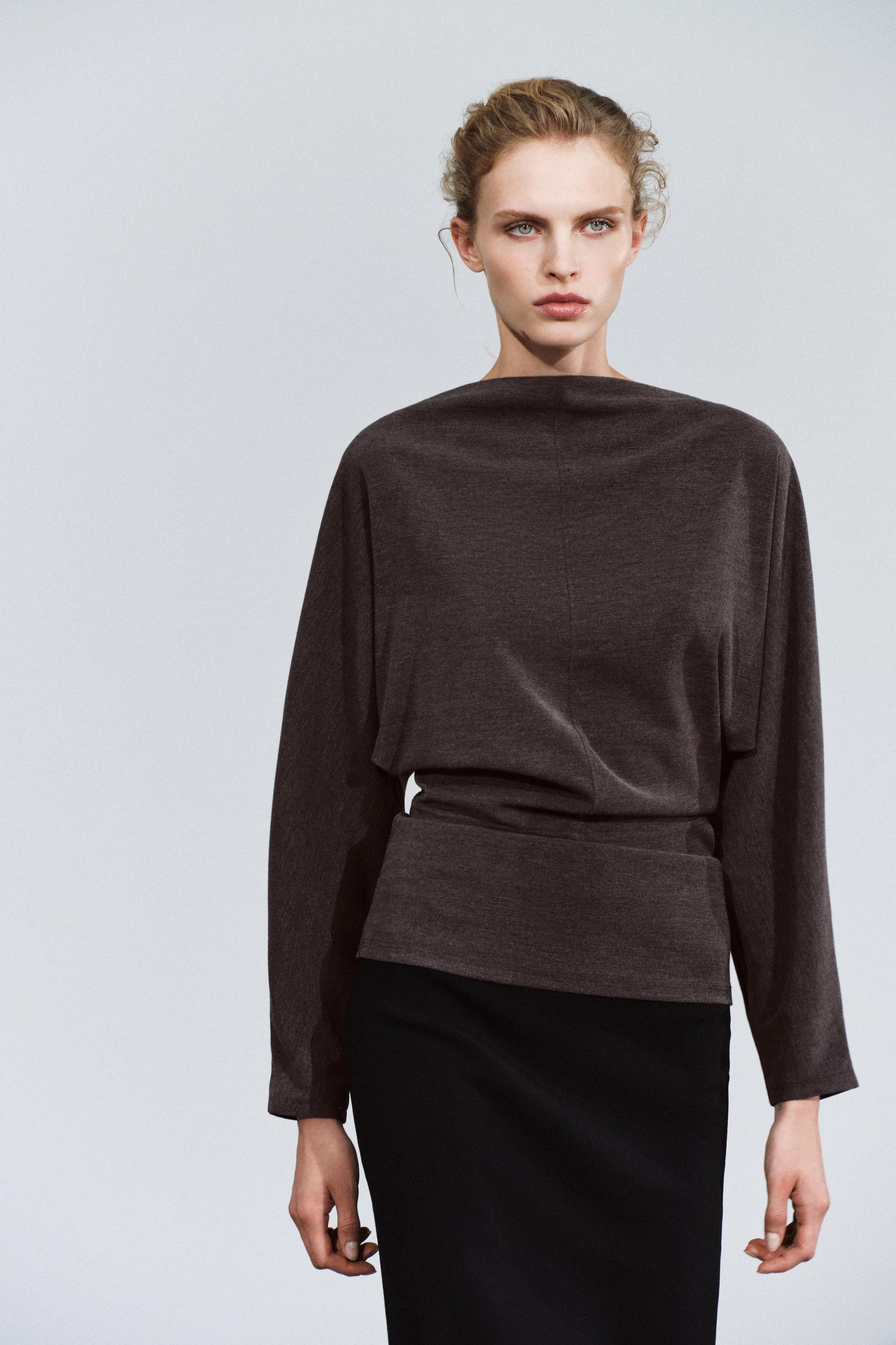 FITTED TOP | Zara US