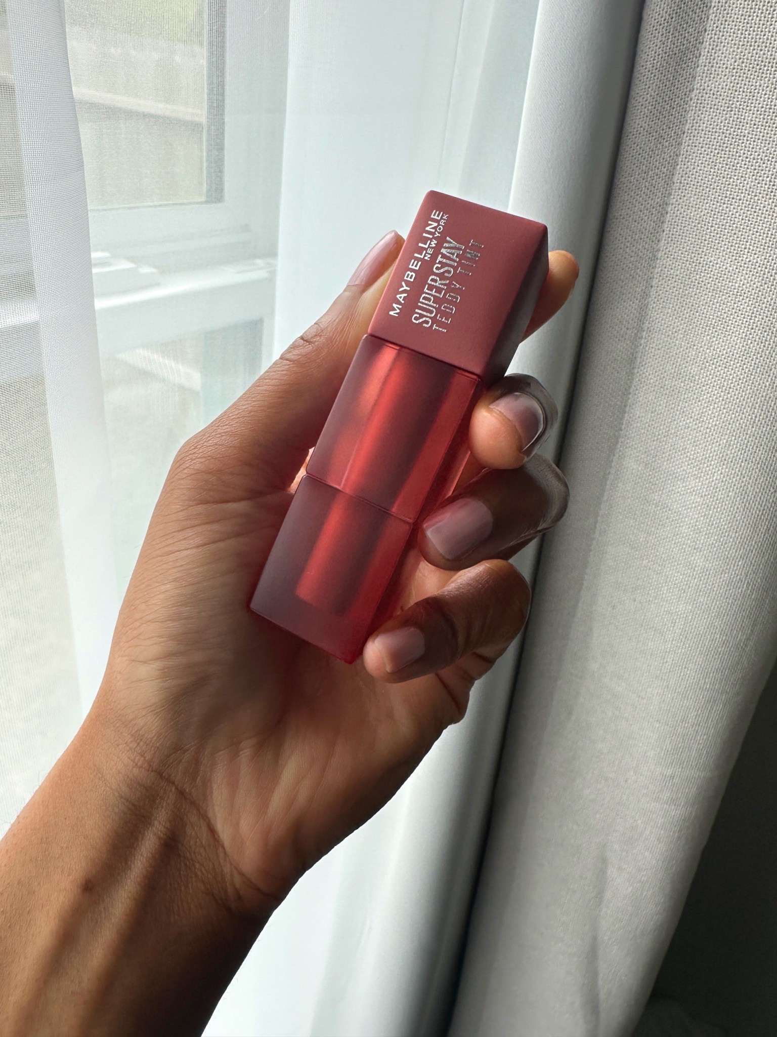 I’m obsessed with this rosy brown lip tint! It’s like nyx soft matte lip cream but sheer and with more staying power.

nude lipstick • brown lipstick • lip tint • drugstore makeup • drug store makeup

#LTKBeauty #LTKFindsUnder100 #LTKFindsUnder50