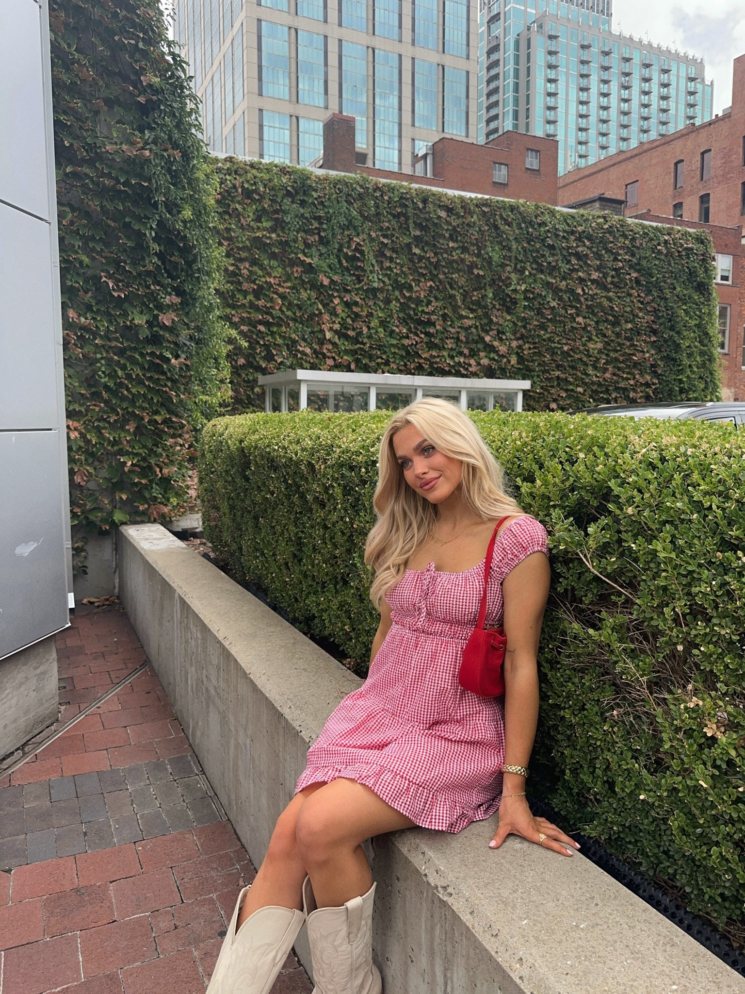 Daily serving ❤️

#LTKfindsunder50 #LTKSeasonal #LTKstyletip