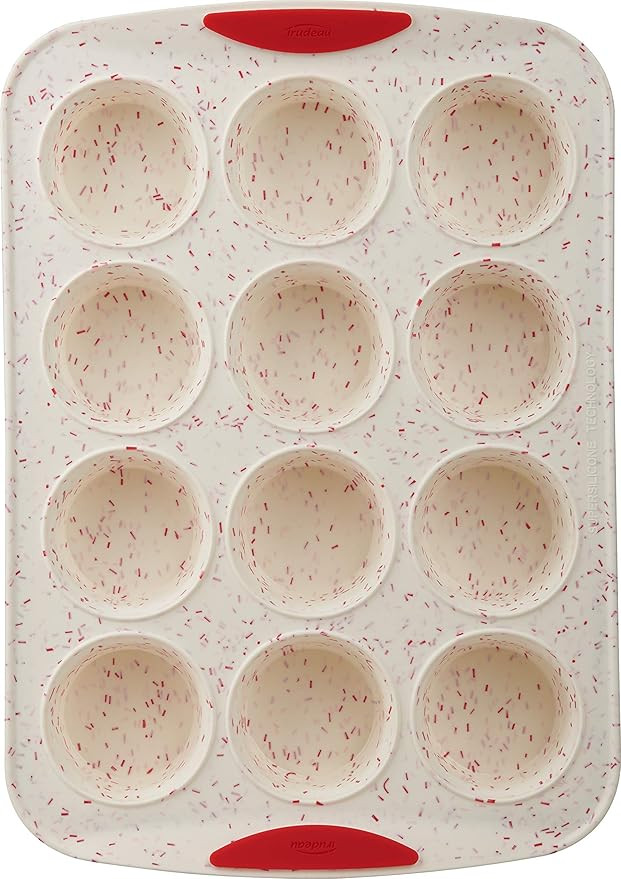 Trudeau 12-count Muffin Pan, White/Red Confetti (5118624) | Amazon (US)
