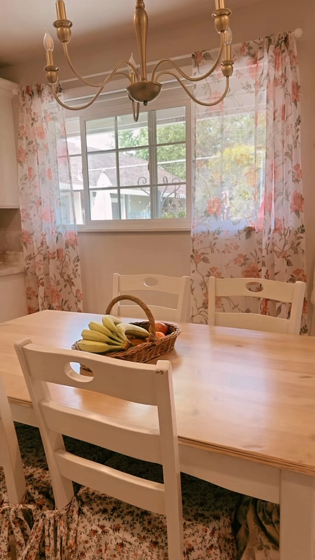 Shop my vintage roses window penals