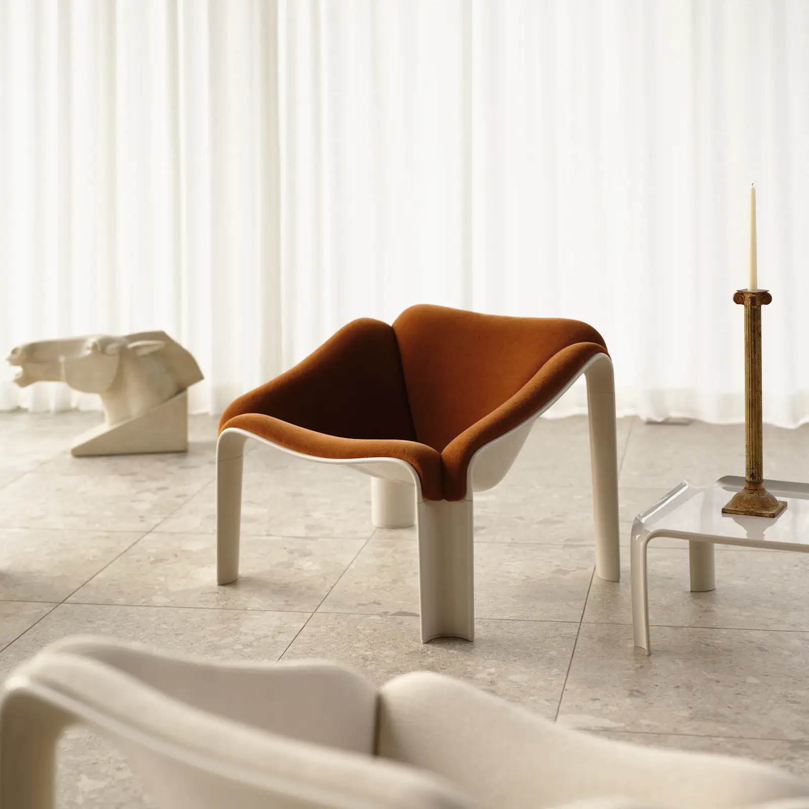 F300 Lounge Chair | Design Within Reach