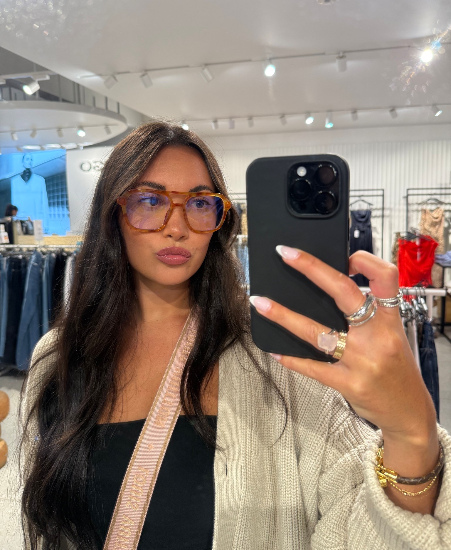 favorite blue light glasses at the moment 

#LTKBeauty #LTKStyleTip