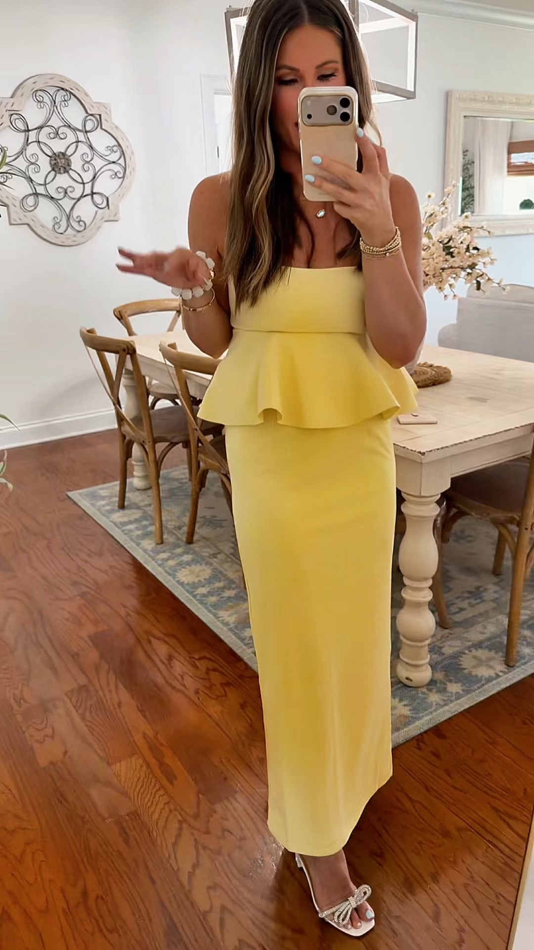wedding guest dress summer

The Butter Yellow Maxi Skirt Giving Quiet Luxury ✨💛

Okay this skirt is STUNNING 😍

The soft butter yellow color, the flattering fit, the effortless classy vibe… it’s giving expensive coastal summer energy in the BEST way 💕
Perfect for vacation, brunch, date night, or dressing up a basic tank 🙌

butter yellow maxi skirt
quiet luxury outfit
classy summer outfit

#quietluxury
#summerstyle
#elevatedbasics #NewDropsForYou #SummerVibes @Beginning Boutique

#LTKootd #LTKmomlife #LTKWedding