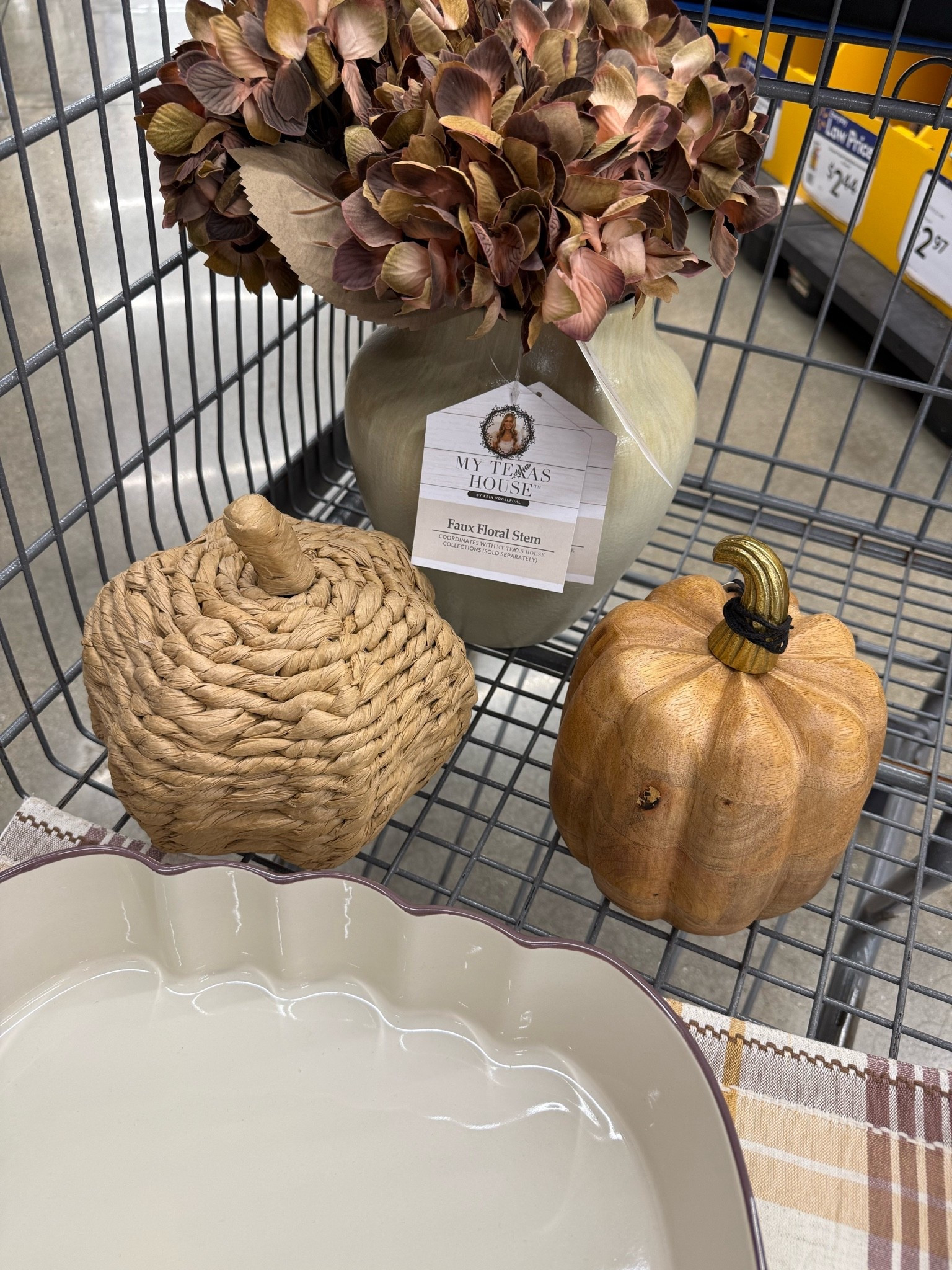 Walmart decor
Walmart finds

#LTKgrwm #LTKHome #LTKSeasonal