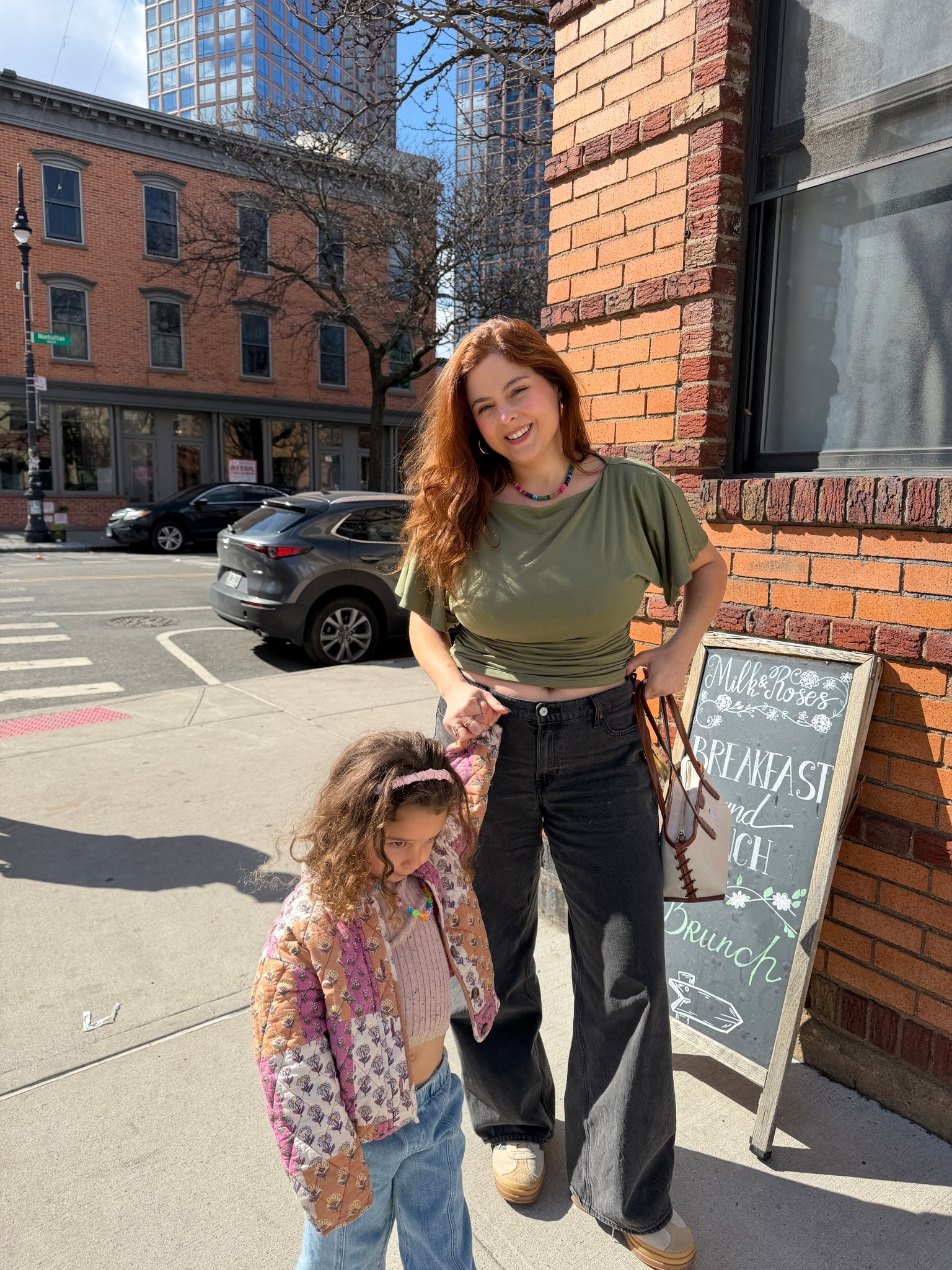 Abercrombie slash top
Black denim wash jeans

#LTKSeasonal #LTKmomlife #LTKMidsize