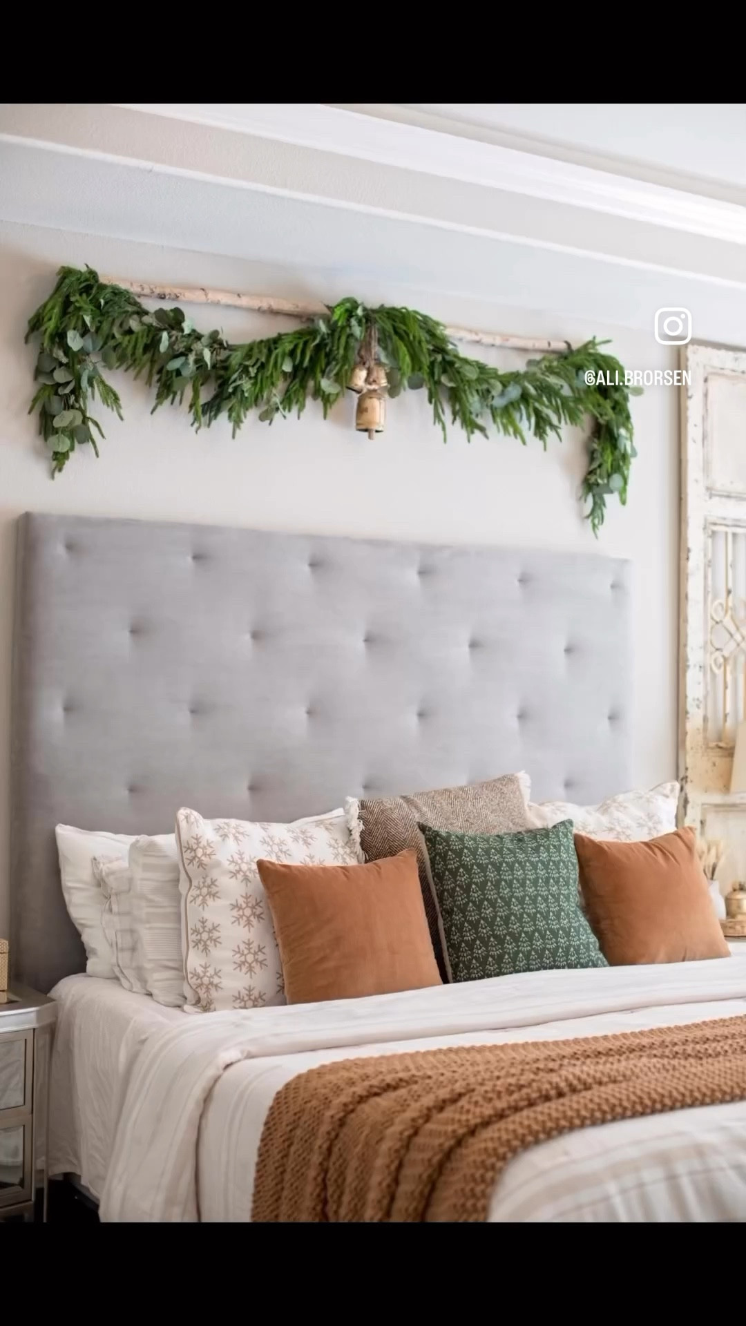 **MAKE SOMETHING SUNDAY**
Instead of just draping the garland over the top of my bed, I decided to make something instead. I used two birch limbs to get the length desired. Pre-drilled holes into the wood and into the wall and attached with screws. Finally, I attached the garland and bells with pipe cleaners.
I still need to finish updating my pillows, but my bedside tables got a Christmas look too! The trees will be going up soon!!!! 

#christmas #christmasdecor #christmasgarland #garland #bedroom #bedroomdecor

#LTKhome #LTKSeasonal #LTKHoliday