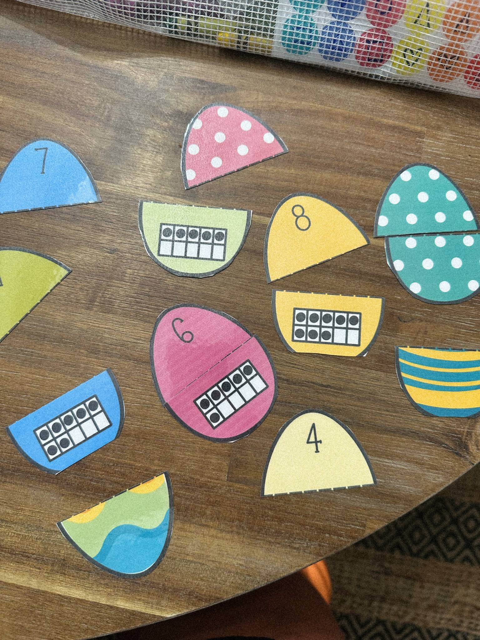 learning activities I prepped for the next few weeks! 🐣✏️🔠 working on matching letters, shapes, and tracing! 

Easter learning journal // Easter toddler learning // Toddler mom // toddler learning // Amazon find // toddler activities // learning journal 