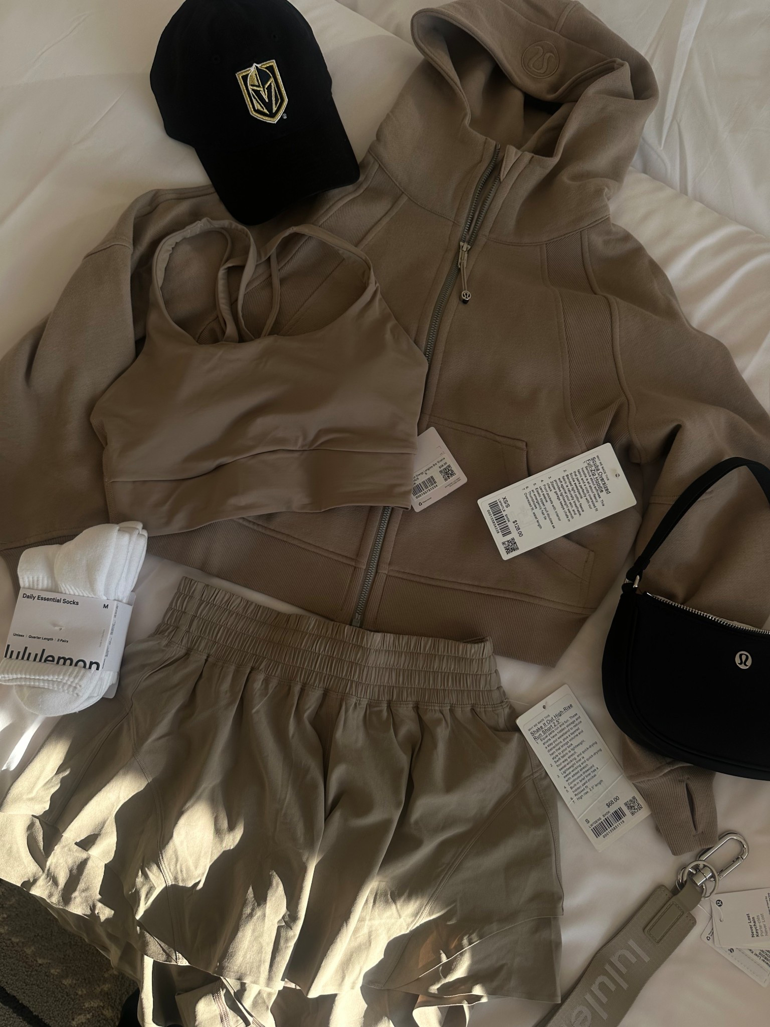 CUTE & CASUAL OOTD
bra: sz 6
shorts: sz sm 
sweatshirt: sz xs/sm
socks: quarter-length sz m (7.5 show) 

#LTKActive #LTKU #LTKStyleTip