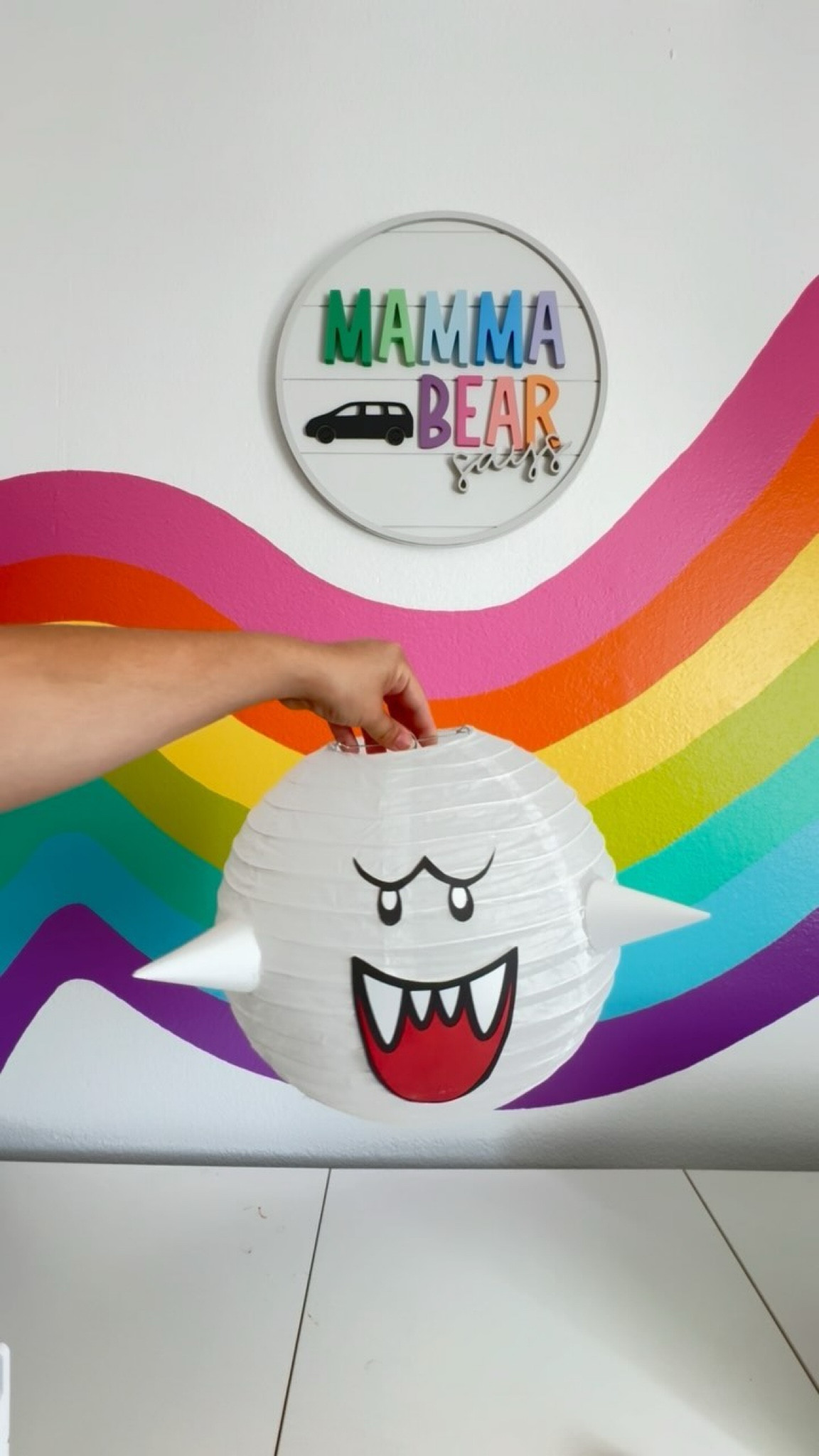 This was the year of the paper lanterns crafts for Lincoln & Lucas’ birthday. @frogprincepaperie has a detailed tutorial and a free printable for Boos face! 

10 minutes and a ton of cuteness!

#supermariobros #diydecoration #diypartydecor #diyparty