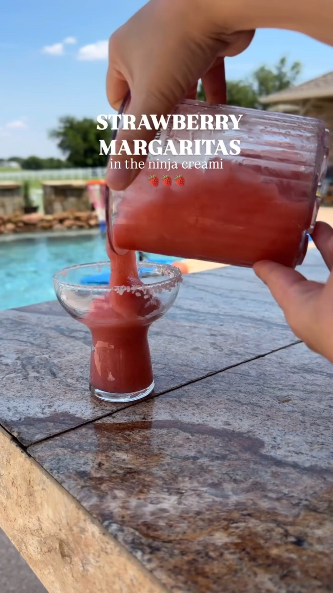 poolside strawberry margaritas in the ninja creami!! Honestly better than any restaurant 🤣 comment “summer” for everything I used and the recipe sent your way!

They come out perfect every time! The best summer cocktail for by the pool and would be the perfect Fourth of July drink to serve at any party too! 🍹

#summerdrinks #summercocktails  #summercocktail
#frozenmargarita #ninjacreami #ninjacreamirecipes #frozenmargaritas #summerdrinks #summerdrink frozen summer drink frozen drink frozen margarita ninja creami recipes