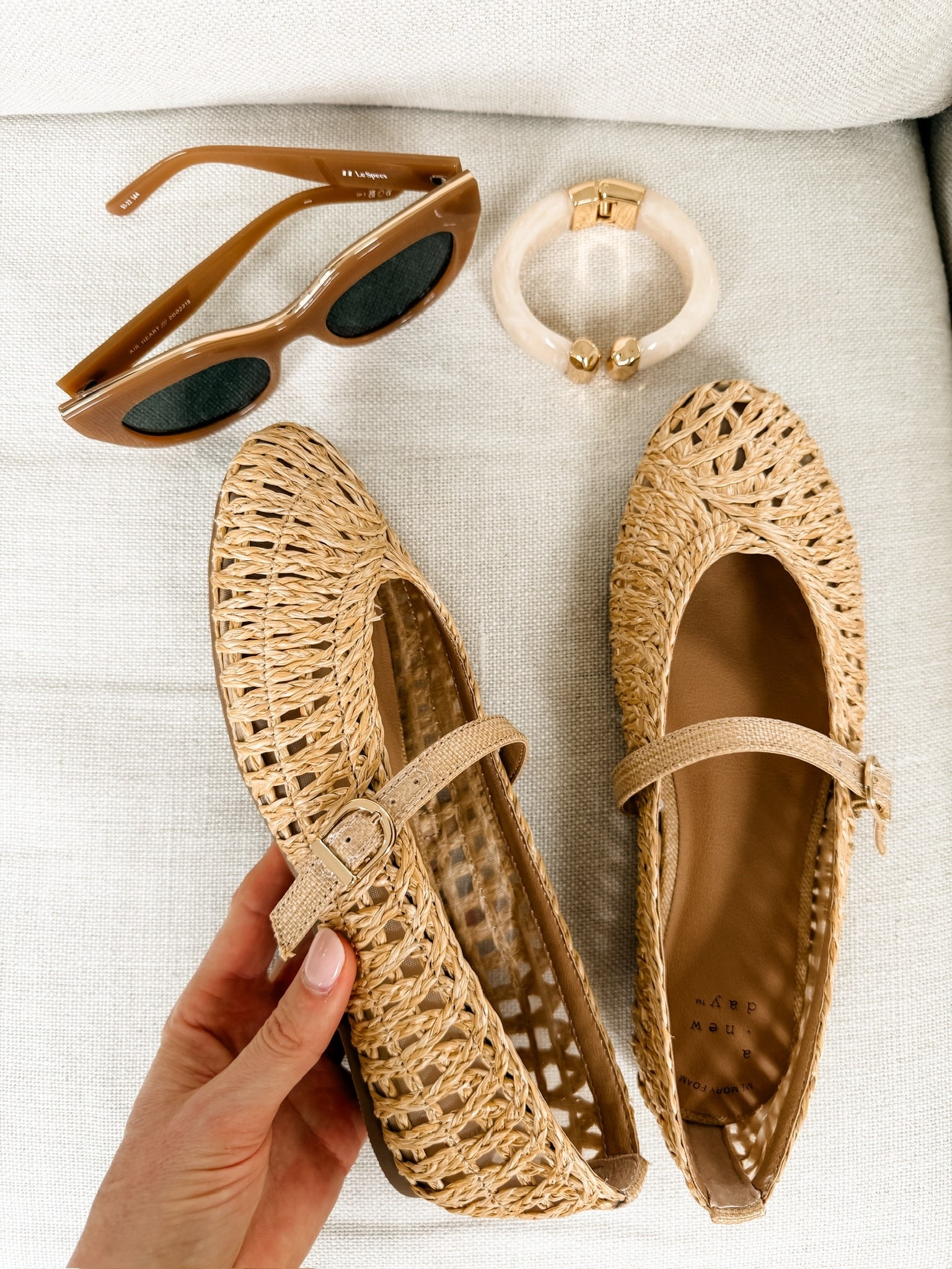 These woven flats are perfect for spring 😍 so many looks you could pair these with!

Loverly Grey, Target find, Target fashion, Target shoes, woven ballet flats, spring shoes 

#LTKSeasonal