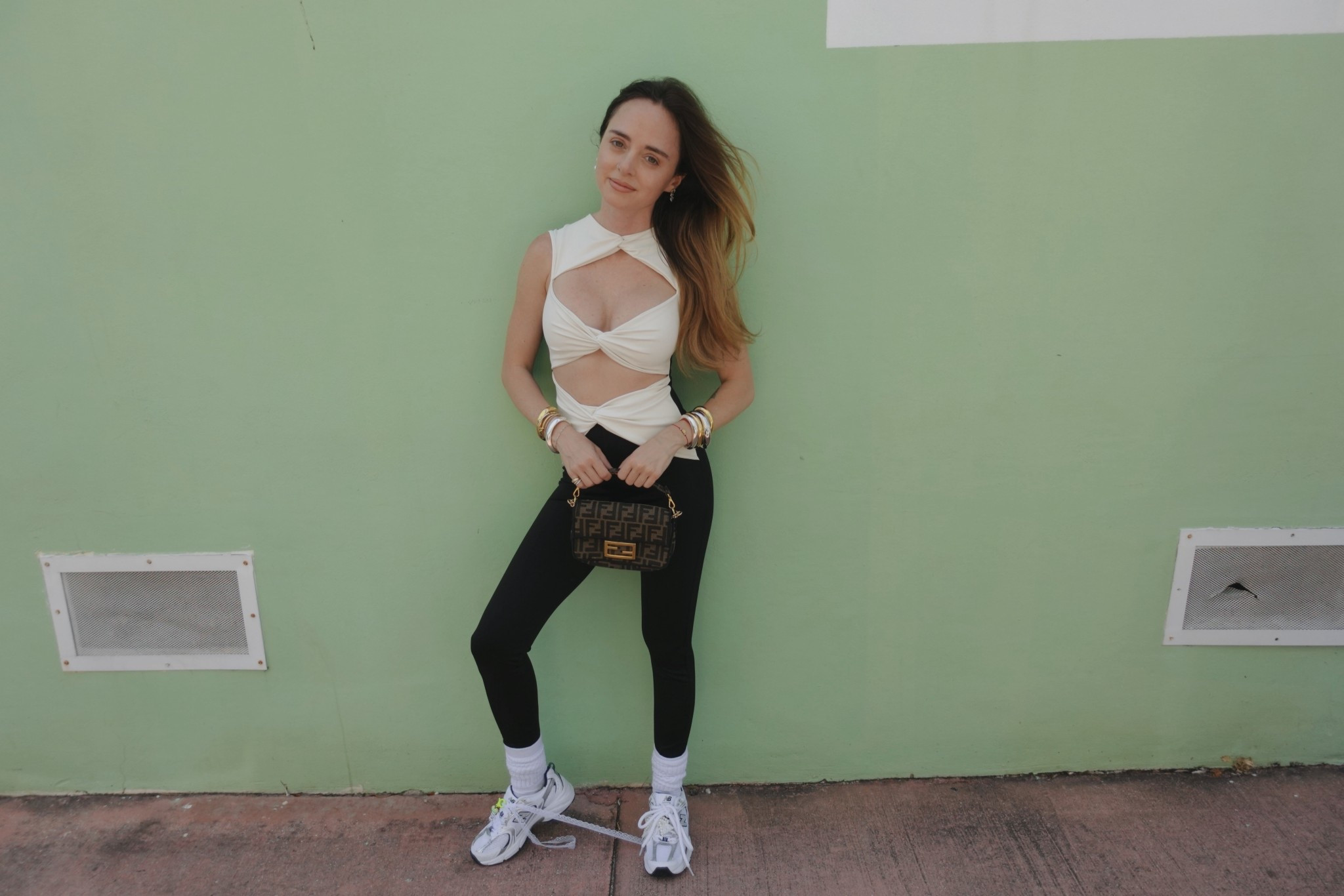 Get moving! A super chic active look 👀 


#activewear 
#fitness

#LTKPetite #LTKItBag #LTKActive