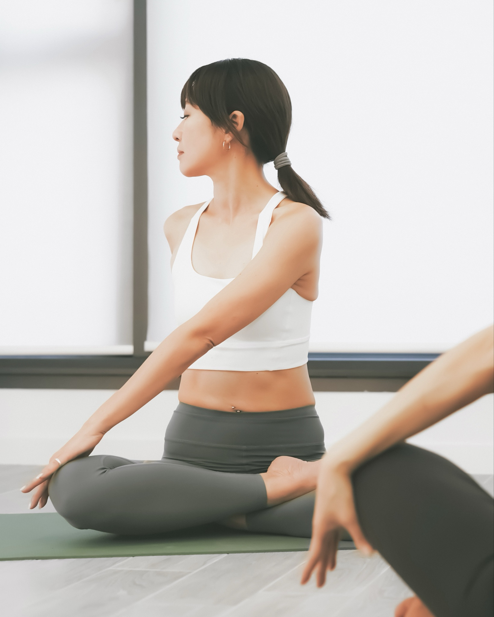 Don’t forget to workout even it’s winter, grab your leggings and fitness top ~ 

Alo yoga up to 40% off and extra 25%!  6折起可額外75折!

#workout #alo #yoga #exercise 

#LTKsale #LTKwinter #LTKover50style