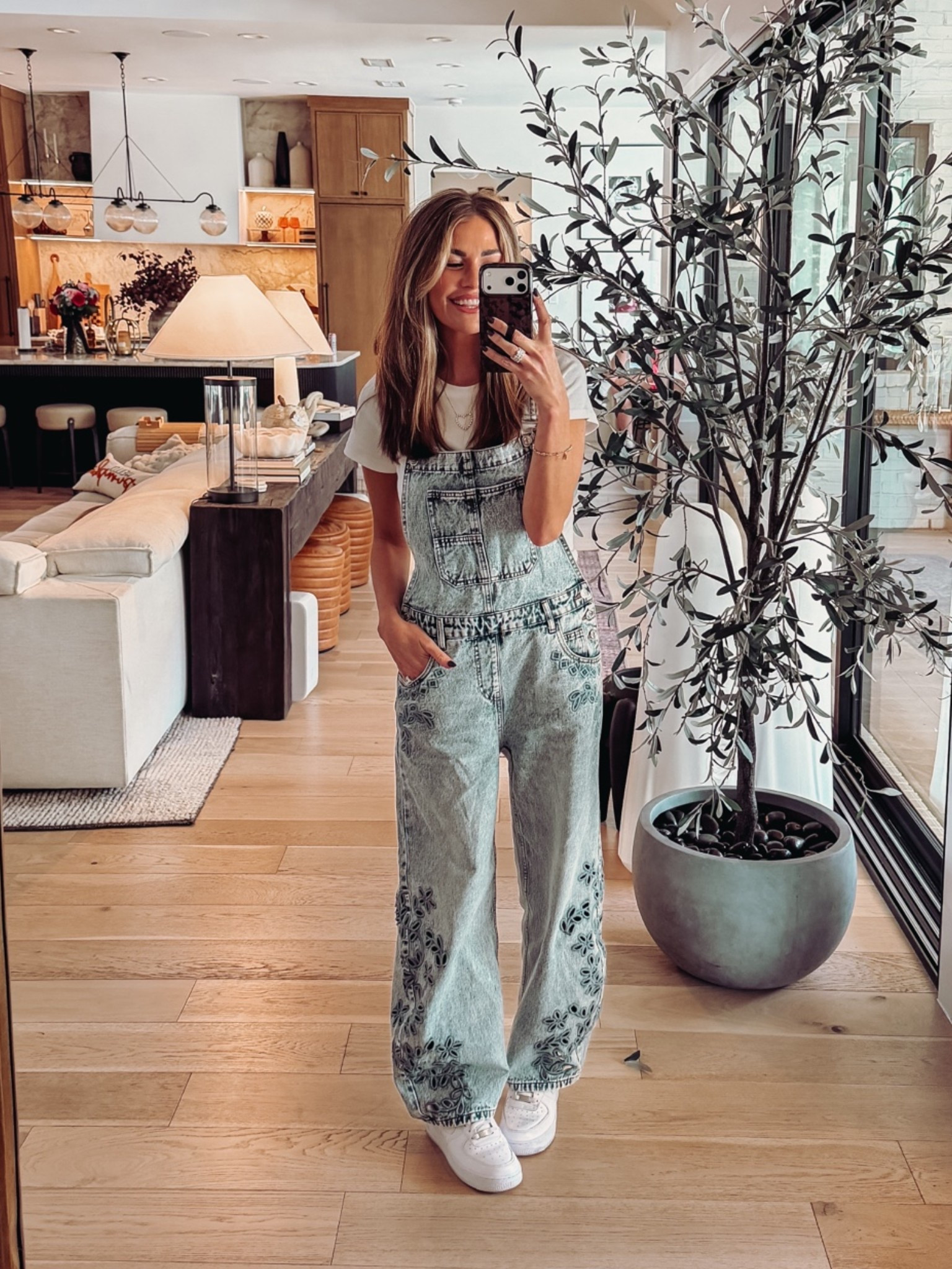 Loved my mom outfit today! size small in my overalls and size medium in the baby tee! use code AMBER for my overalls!