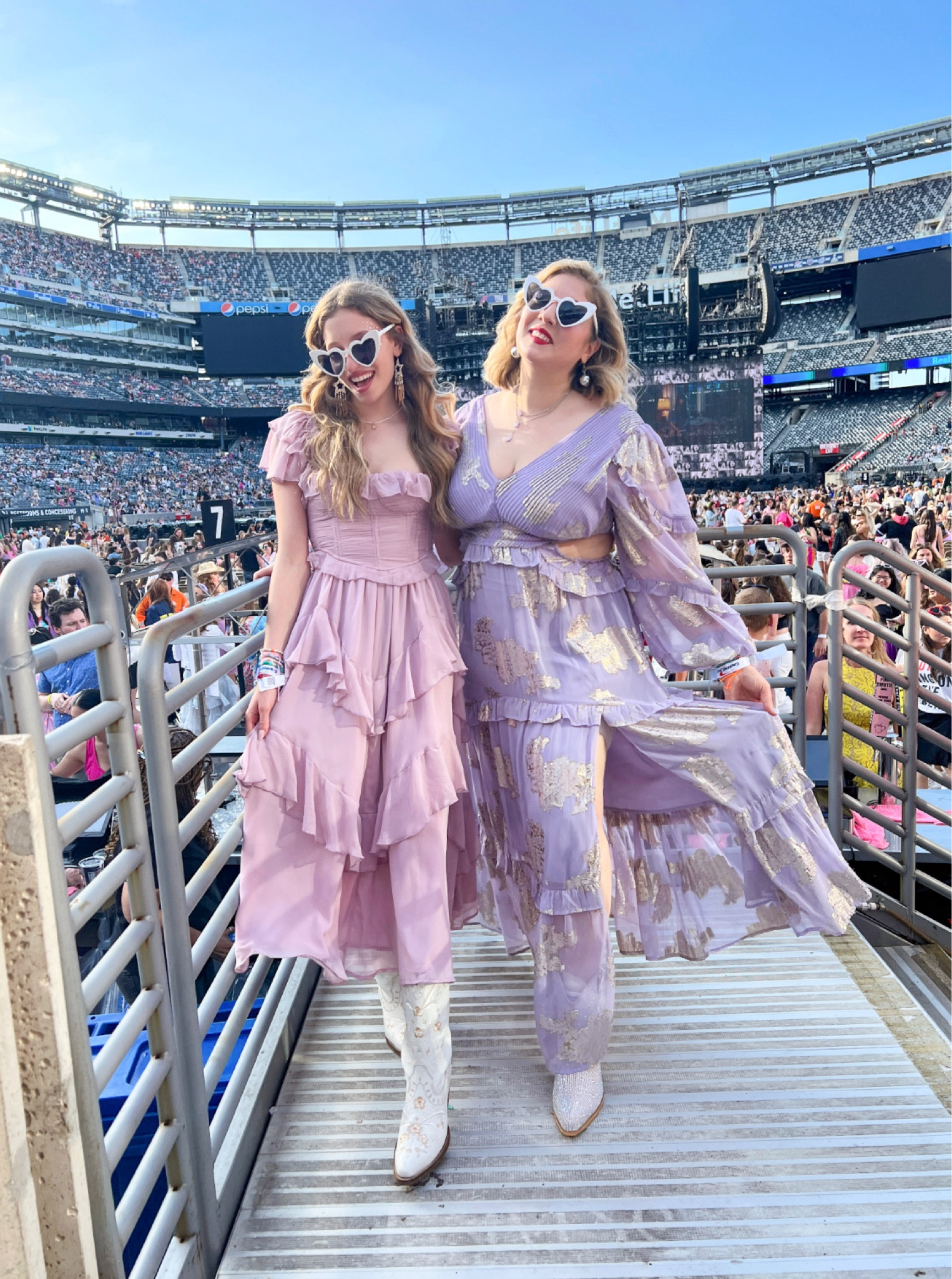 Mother-daughter Taylor Swift fits 

#LTKcurves #LTKfit 

#LTKfamily