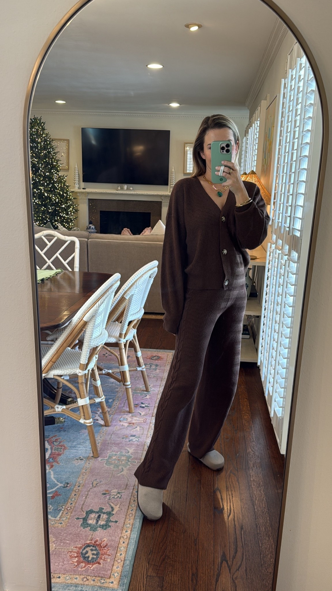 the most perfect fit for thanksgiving🦃🍗

#LTKHoliday #LTKmorningroutine #LTKFindsUnder100