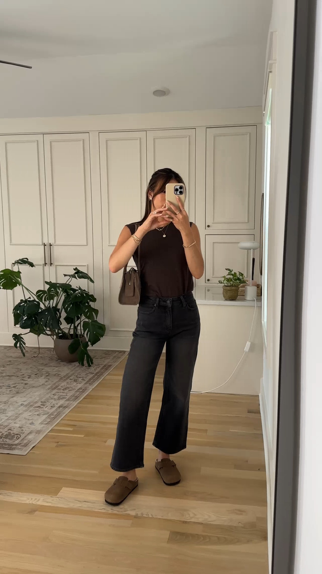 These are my favorite black jeans from @Quince! They hug and waist and hips so well.

Sizing info:
-Quince Lightweight Cotton Cashmere Sweater Tank (Size XS in Mocha Heather) 
-Quince Bella Stretch Wide Leg Jeans (Size 24 Short in Black)

petite fashion, get dressed with me, outfit inspiration, ootd, nashville outfit, Nashville influencer, petite style, vacation style, casual outfits, mom style, petite pants, fall outfits, fall outfit info, fall pants, fall outfit idea, fall top, fall sweater, fall shoes, quince, summer top, fall sweater tank, jeans, petite jeans, black jeans, black denim, quince jeans, wide leg jeans

#LTKootd #LTKSeasonal #LTKPetite