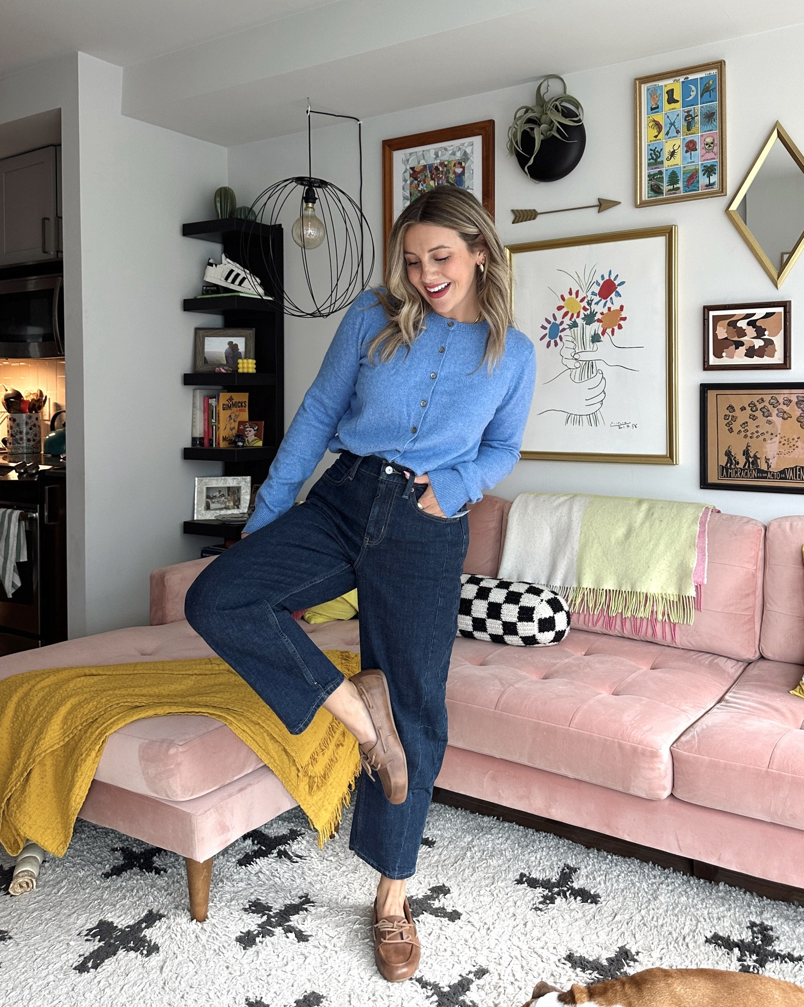Styling boat shoes! This pair from old navy is the perfect way to try the trend. A classic brown leather color that will go with everything, and so comfy! I found the shoes to be true to size 