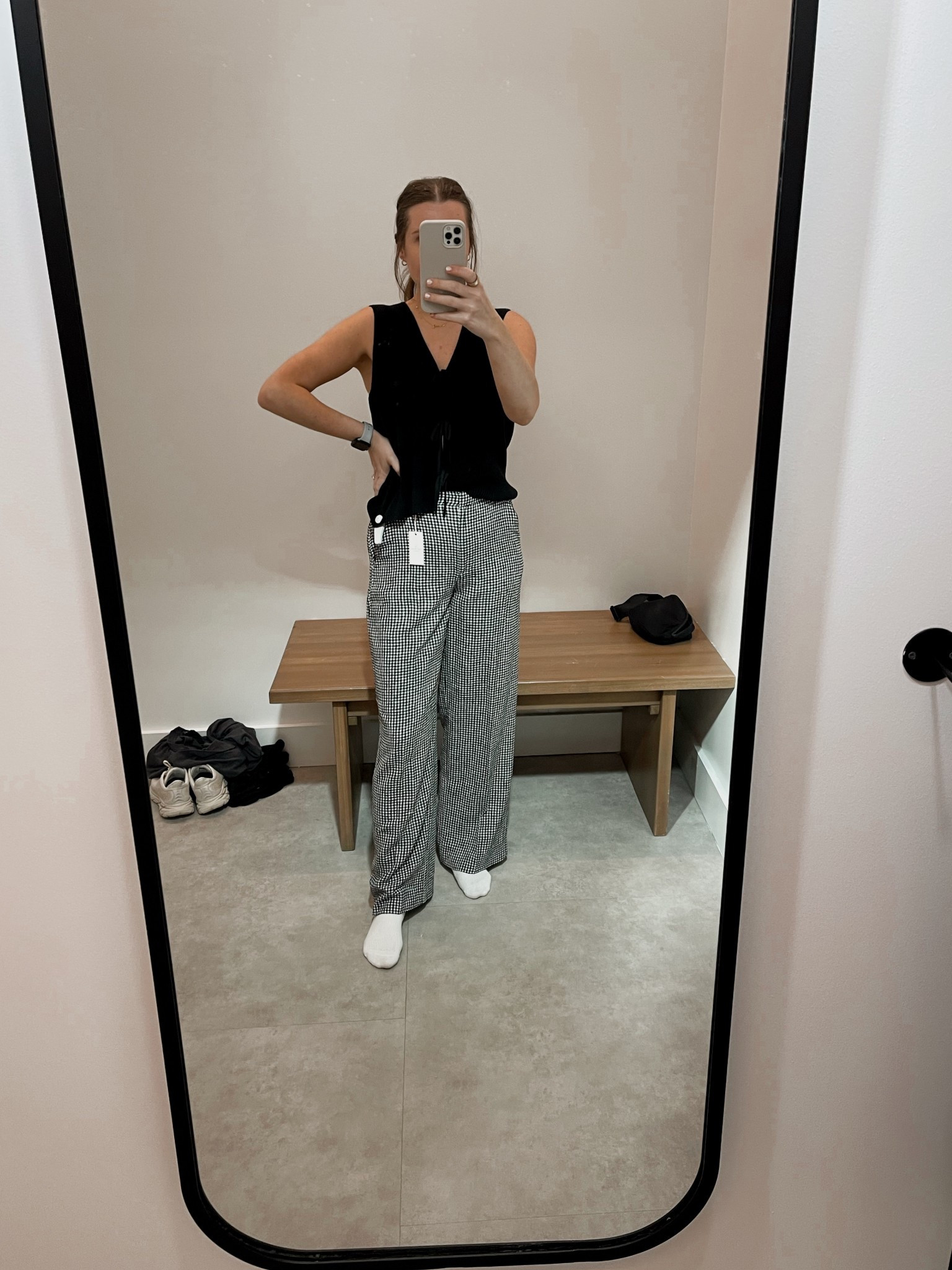 Love these Abercrombie Gingham Linen Trousers 🤩

#trousers #abercrombie #workwear #slacks #trouseroutfit #linenpants

#LTKSpringSale #LTKFindsUnder100 #LTKWorkwear