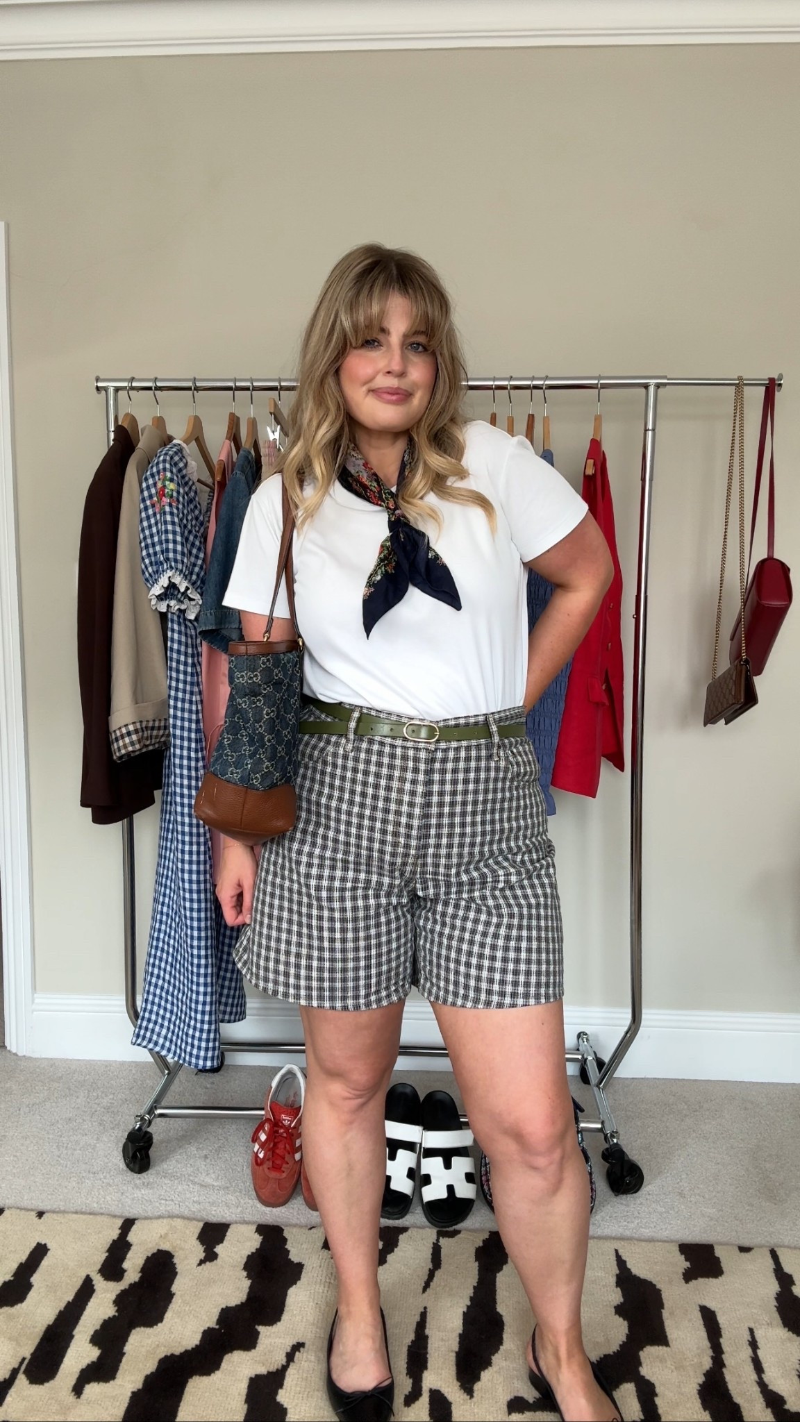 Day 10! My favourite white t-shirt, how to tie a neck scarf in the summer and how I like to wear belts as someone who normally hates them ❤️ levis shorts jorts & other stories Gucci Everlane midsize curves outfit vacation style

#LTKcurves #LTKmidsize #LTKsummer