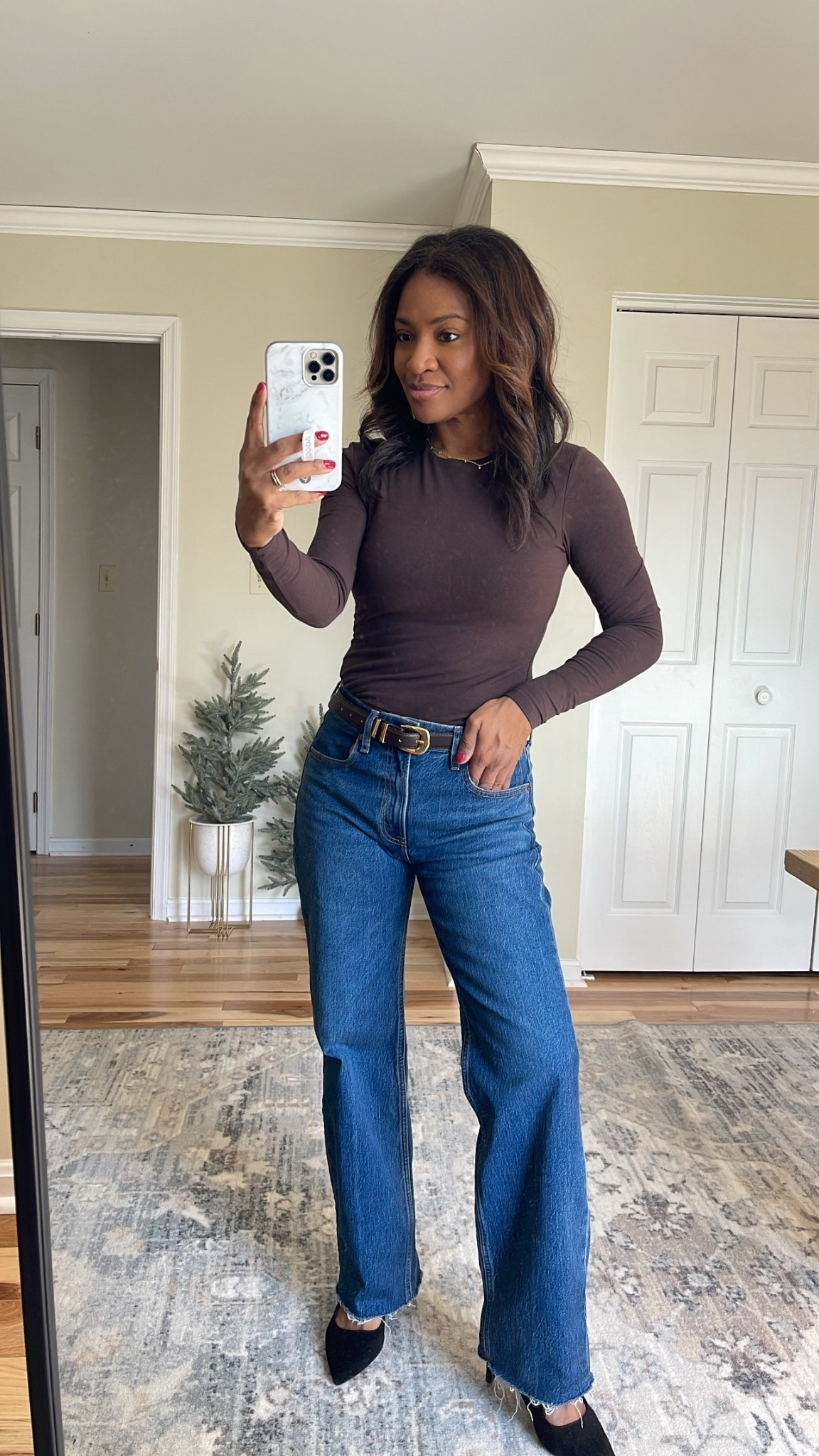 My straight leg jeans are sooo good. Also on sale! I’m wearing a size 27 regular 

Last day for this 40% off sale!
Use code “Holidayrush” at checkout for an extra 15% off! Wearing a small in the top 

#ltkfindsunder100 #ltkholiday #ltkfindsunder50

#LTKFindsUnder50 #LTKHoliday #LTKFindsUnder100