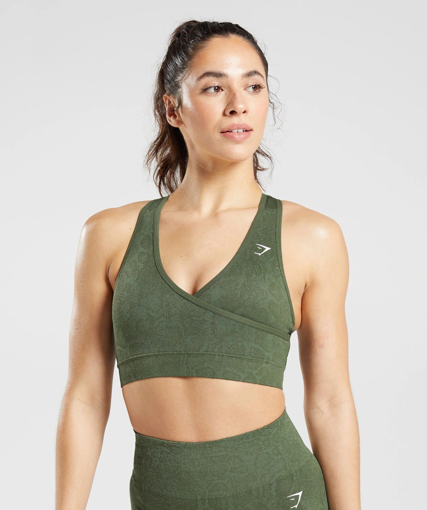 Gymshark Adapt Animal Seamless Sports Bra - Willow Green/Core Olive | Gymshark CA