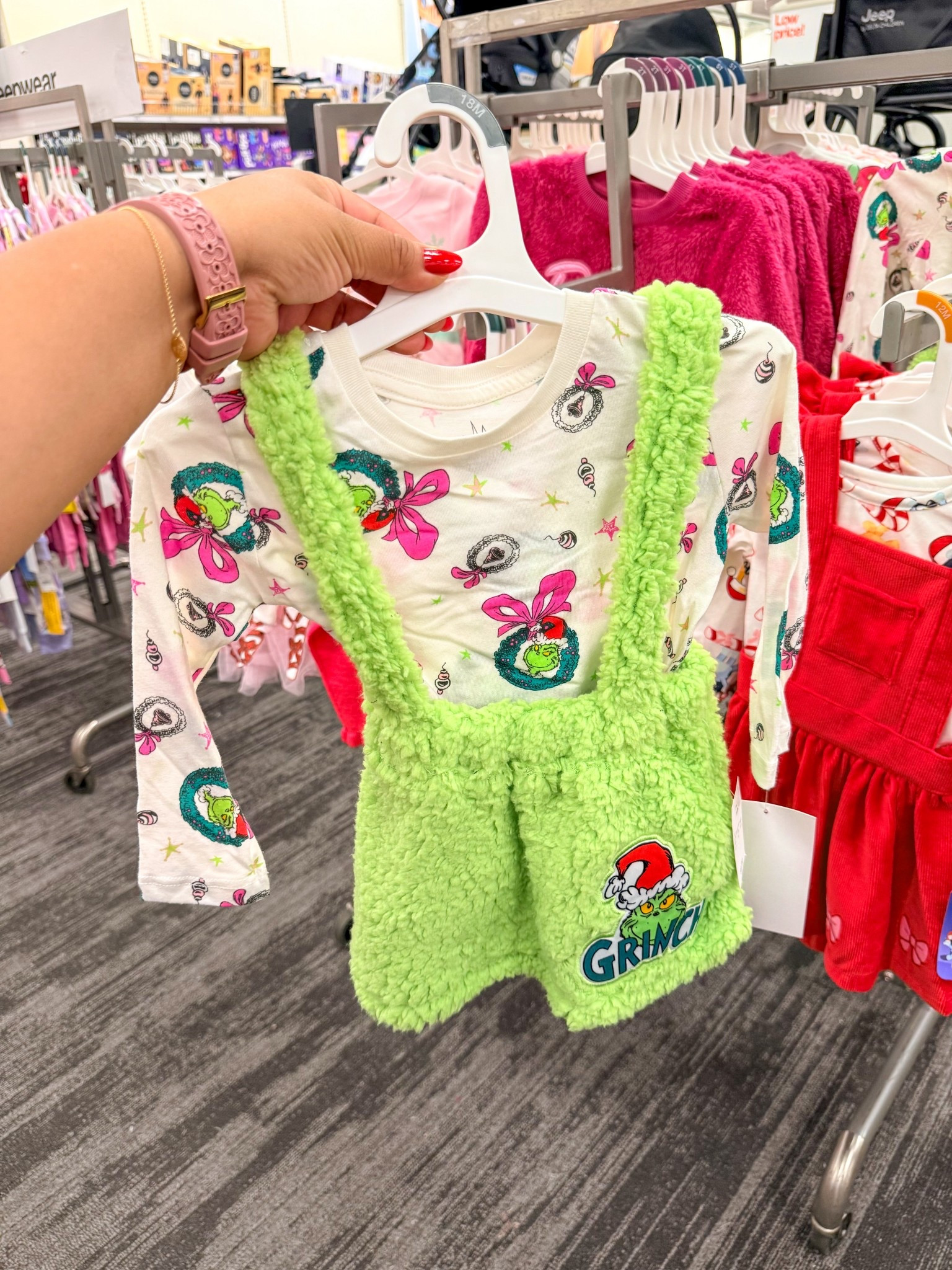 New adorable holiday styles for toddler girls!! Oh my gosh, these are all so adorable!! 

#LTKKids #LTKGiftGuide #LTKHoliday