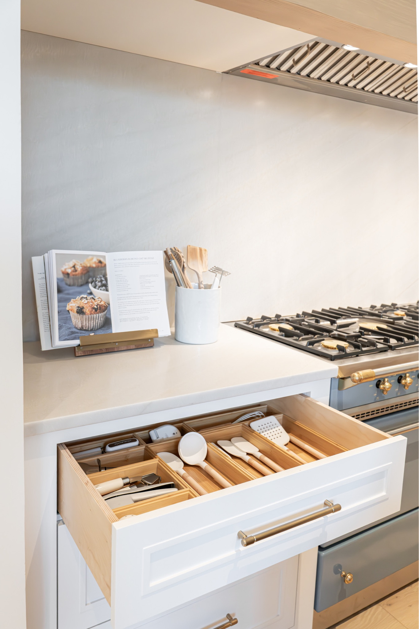 #kitchen #organization #organizing #organized

#LTKhome #LTKfamily