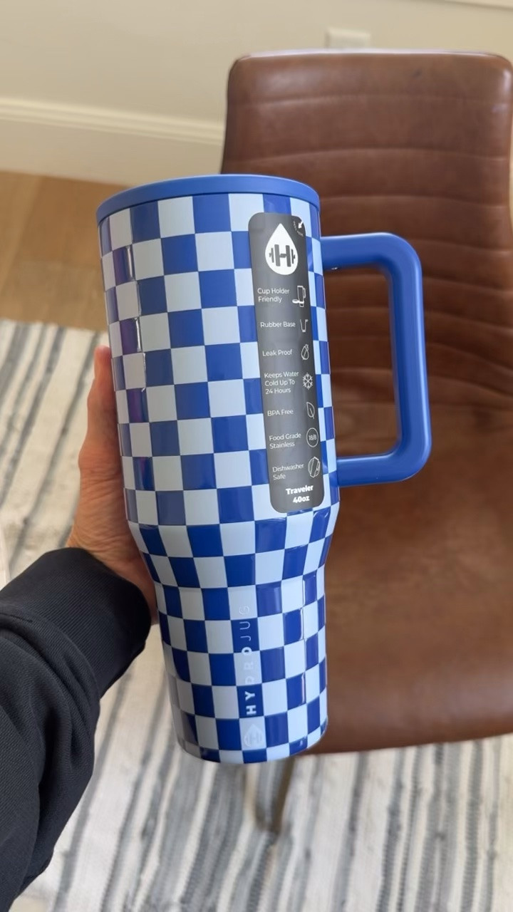 This Hydro jug is sold out the first day it dropped and is restocked. I love the blue checkered. They also have it in a pink and orange.. go snag one before they’re gone