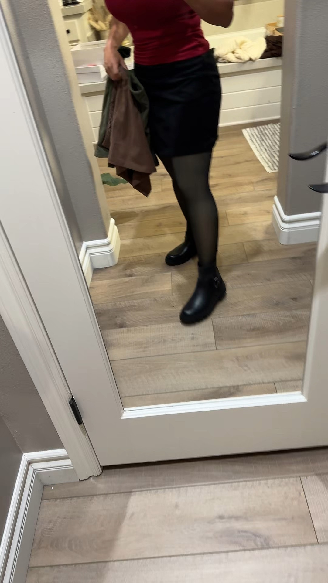 These corduroy skirts come in a two pack now and are so cute don’t forget to wear them in the winter too! 
#halara #fashionover40

#LTKStyleTip #LTKWorkwear #LTKOver40