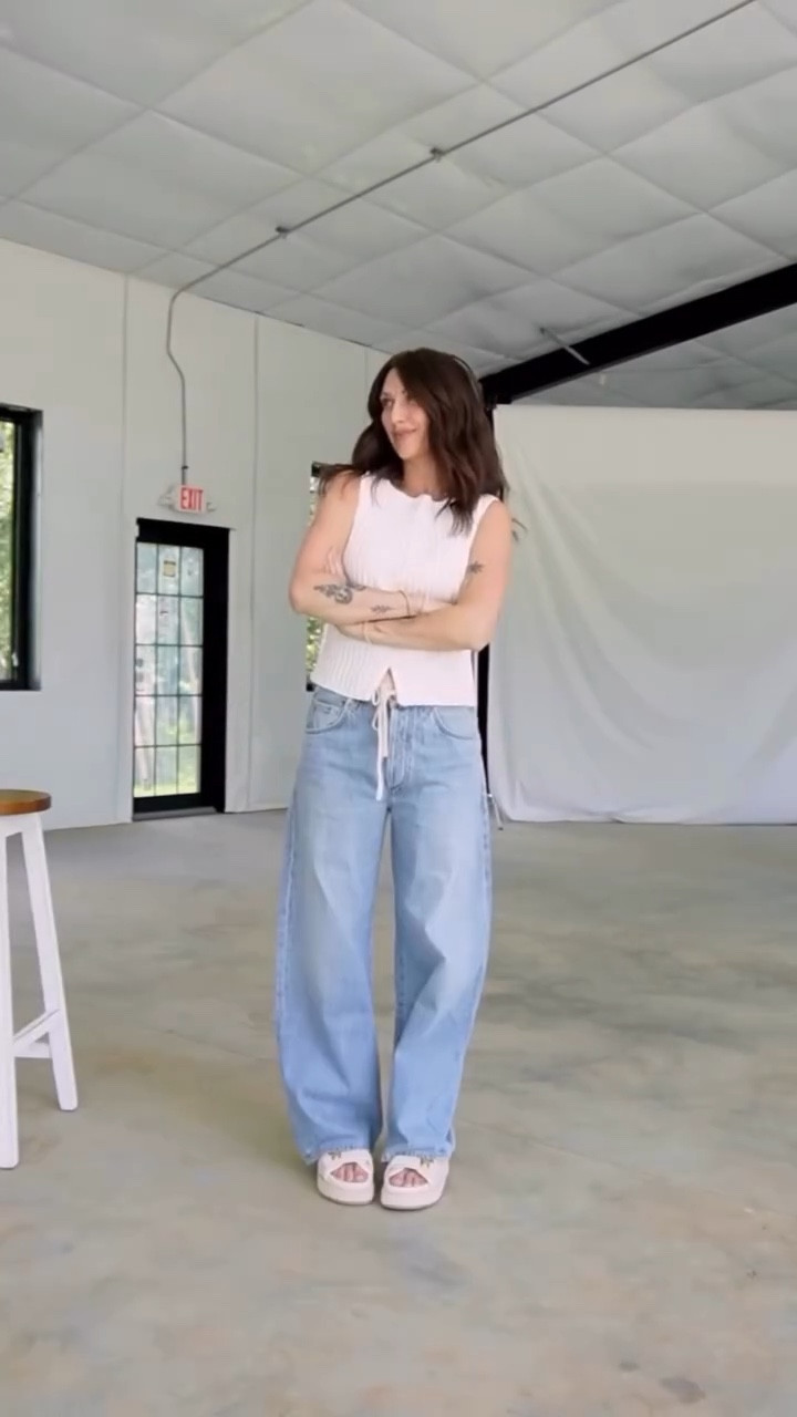 Wearing the 27” 
Super comfy you can nap in them! 

Jeans | spring jeans | light wash jeans | millennial mom jeans

#LTKdayinmylife #LTKfitnessgoals