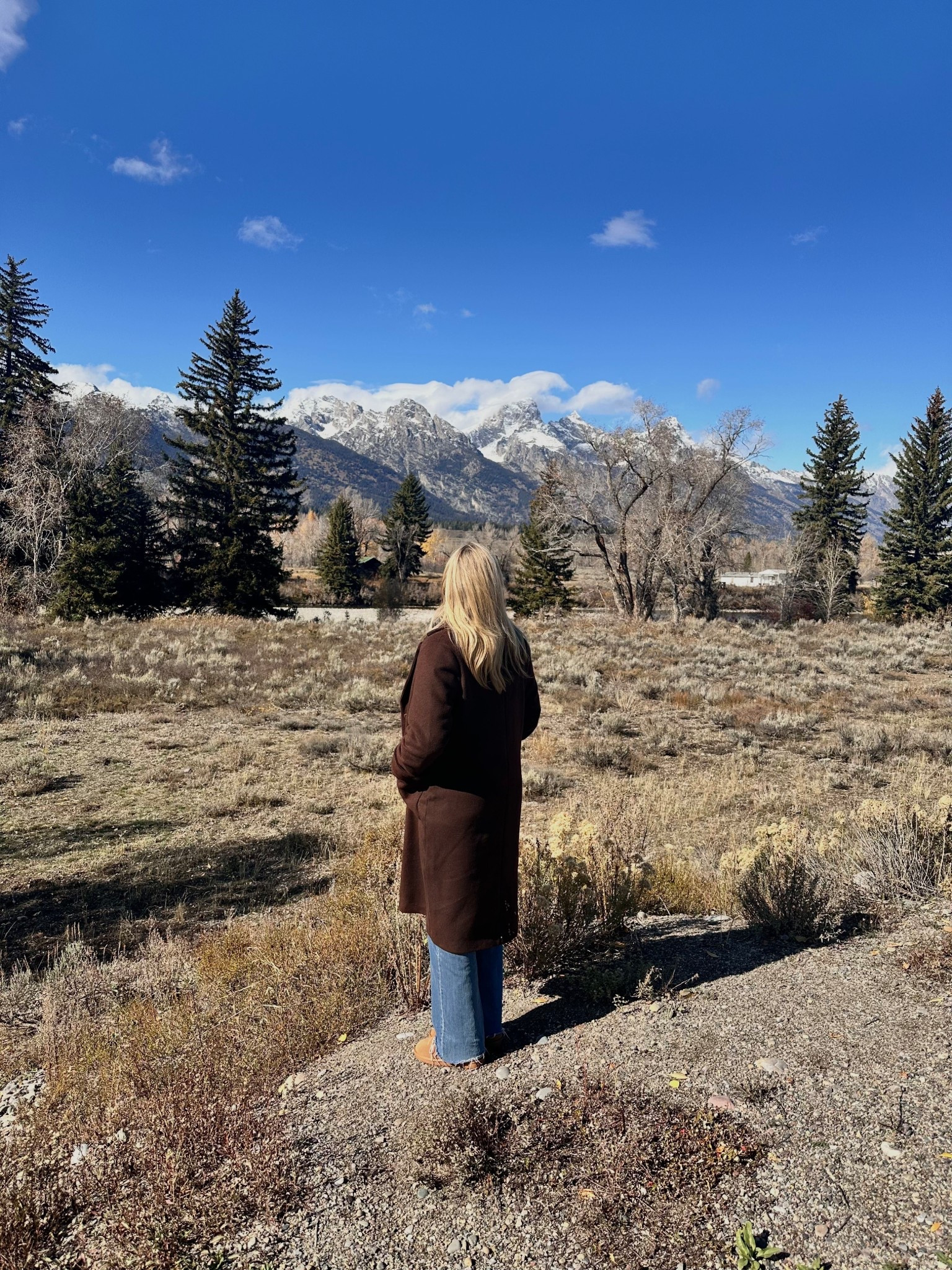 Right after we landed!! Had to hit Dornans Pizza first #LTKJacksonHole #LTKJacksonHoleOutfit #LTKMountains 

#LTKHoliday #LTKActive #LTKGiftGuide