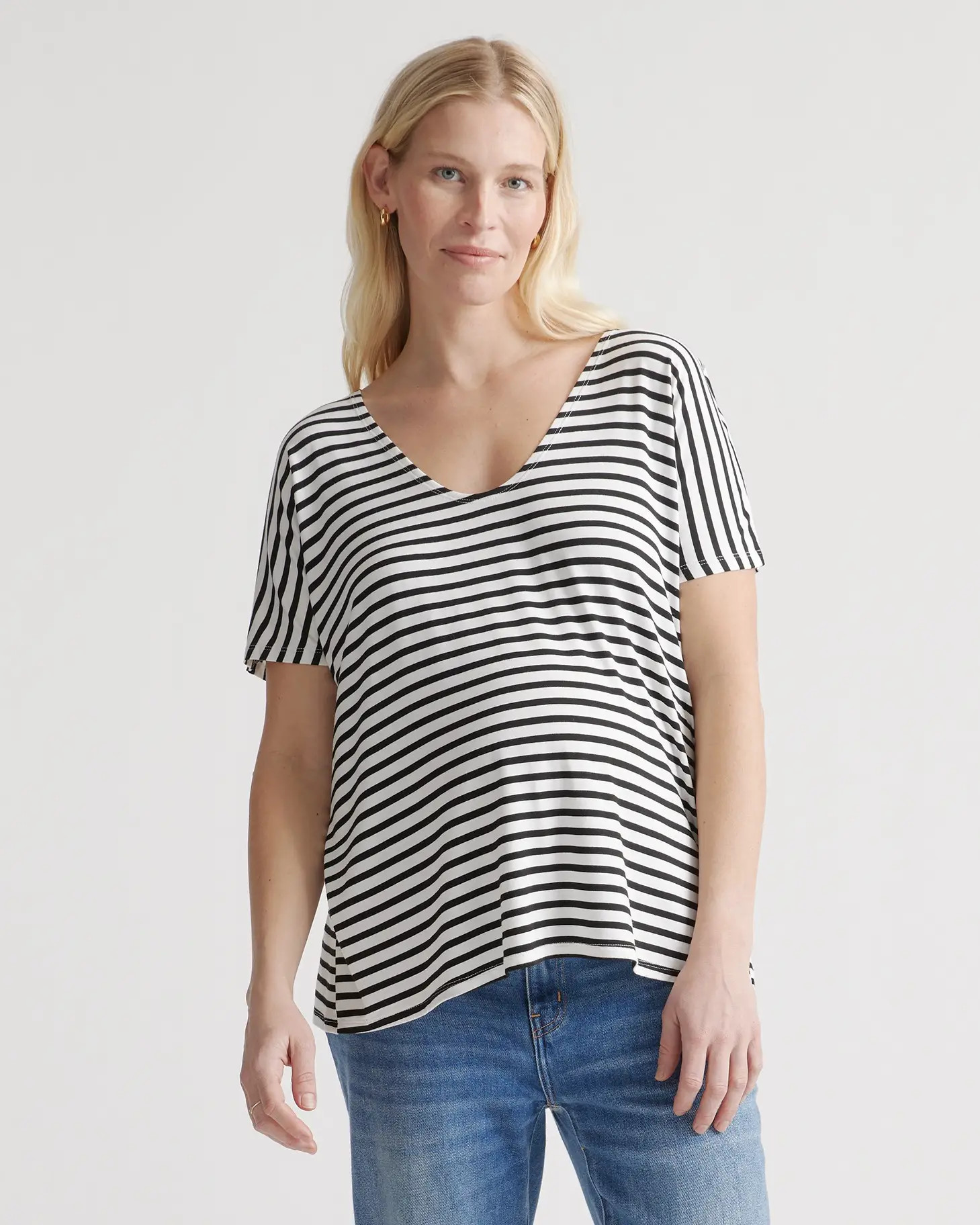 Bamboo Jersey Maternity V-Neck Tee 2-Pack | Quince