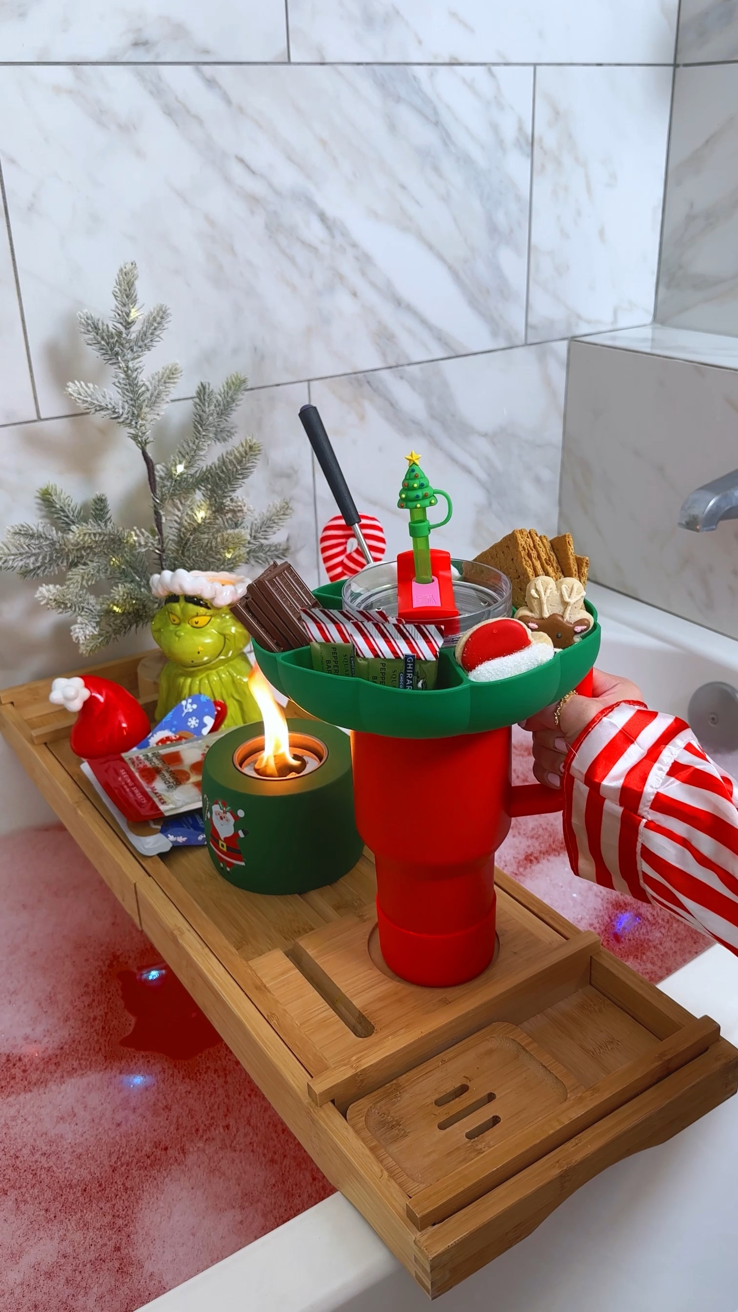 Christmas bath 🎄🎅🏻🛁

#LTKGiftGuide #LTKSeasonal #LTKHoliday
