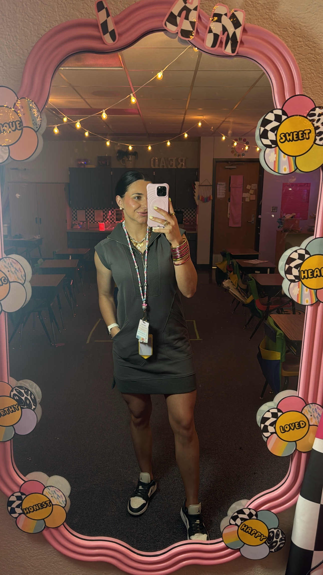 Happy Wednesday! 🌟 It feels like a Thursday already, but we’re powering through! 💪 Excited to celebrate a successful day of testing! 🎉 Here’s to making the most of this week! 



#ootd #humpdayvibes #teacherootd #teacherstyle #amazonfashion #teachergram #teacherappreciationweek #teachervibes