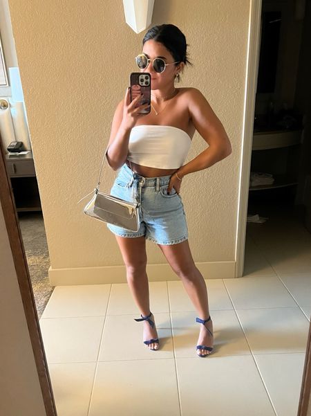 Abercrombie shorts sale! 25% off + 15% with code “SUITEAF” - wearing the high rise dad shorts in size 24

summer outfits, jean shorts, denim shorts 

Follow my shop @jamie_cataldo on the @shop.LTK app to shop this post and get my exclusive app-only content!

#liketkit #LTKfindsunder50 #LTKfindsunder100 #LTKsalealert
@shop.ltk
https://liketk.it/4FSw5

#LTKfindsunder50 #LTKfindsunder100 #LTKsalealert