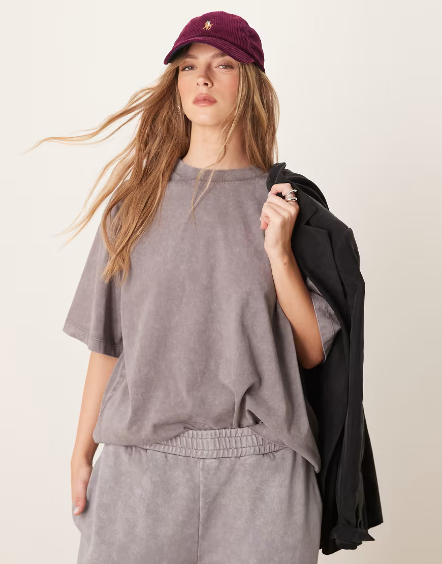 ASOS DESIGN oversized t-shirt in washed grey | ASOS (Global)