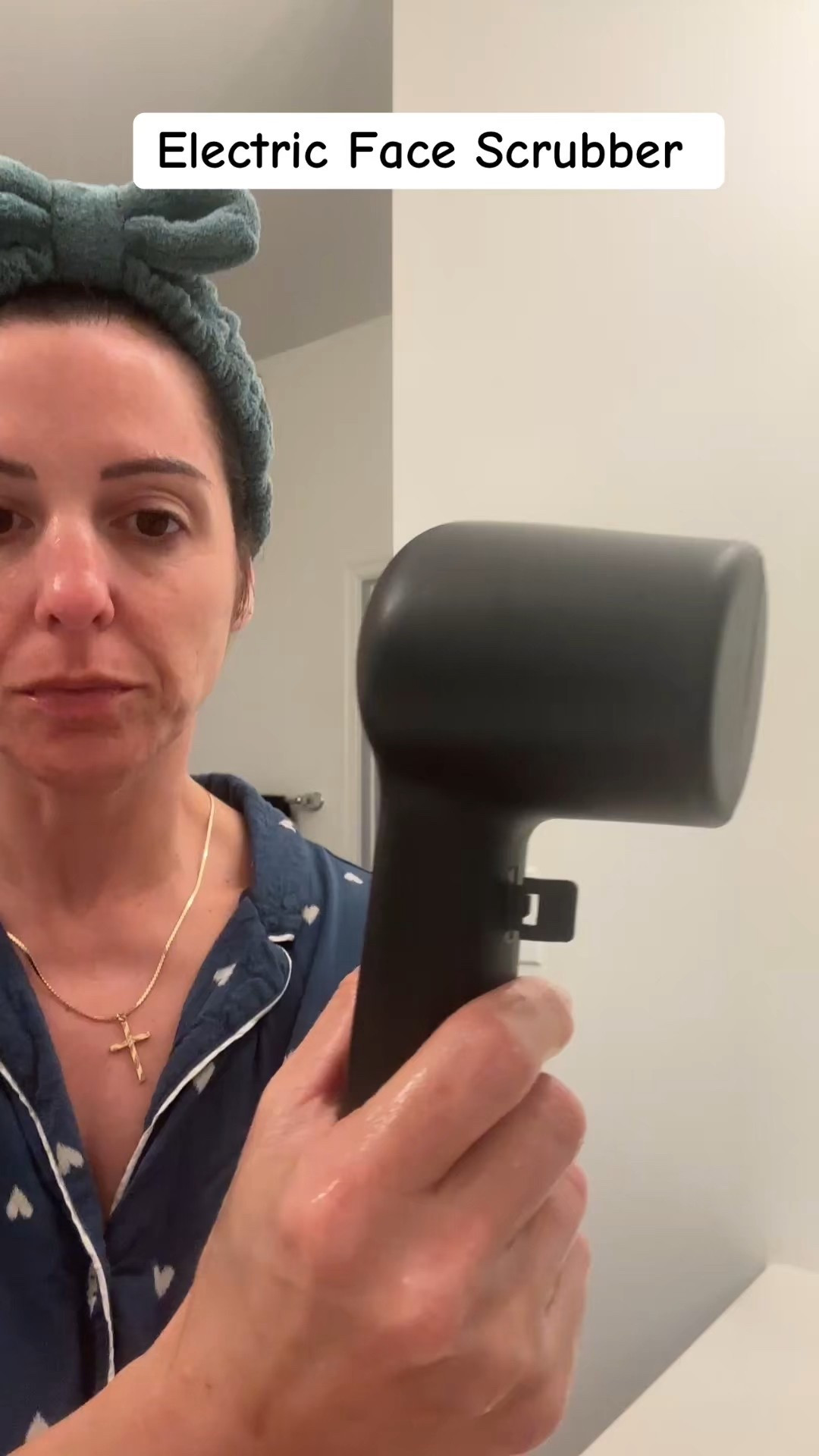 Stop…you are going to want to start using this electric face scrubber when you wash your face daily #skincare #skincareroutine 

#LTKBeauty #LTKActive #LTKOver40