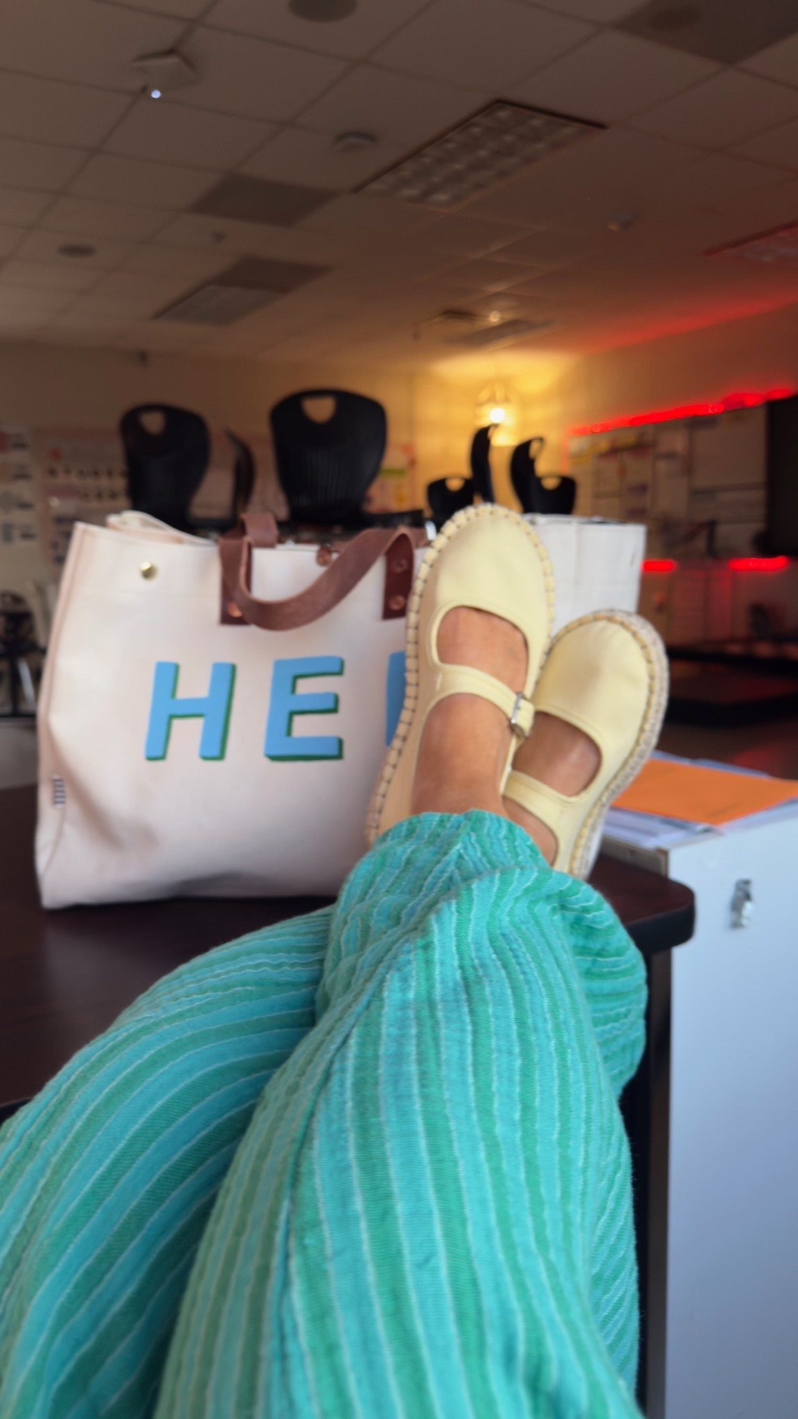  wearing these @oldnavy shoes so much more than i thought i would!!! They were a little lose but the strap is actually adjustable so i tightened it and theyre perf 

#LTKootd #LTKSaleAlert