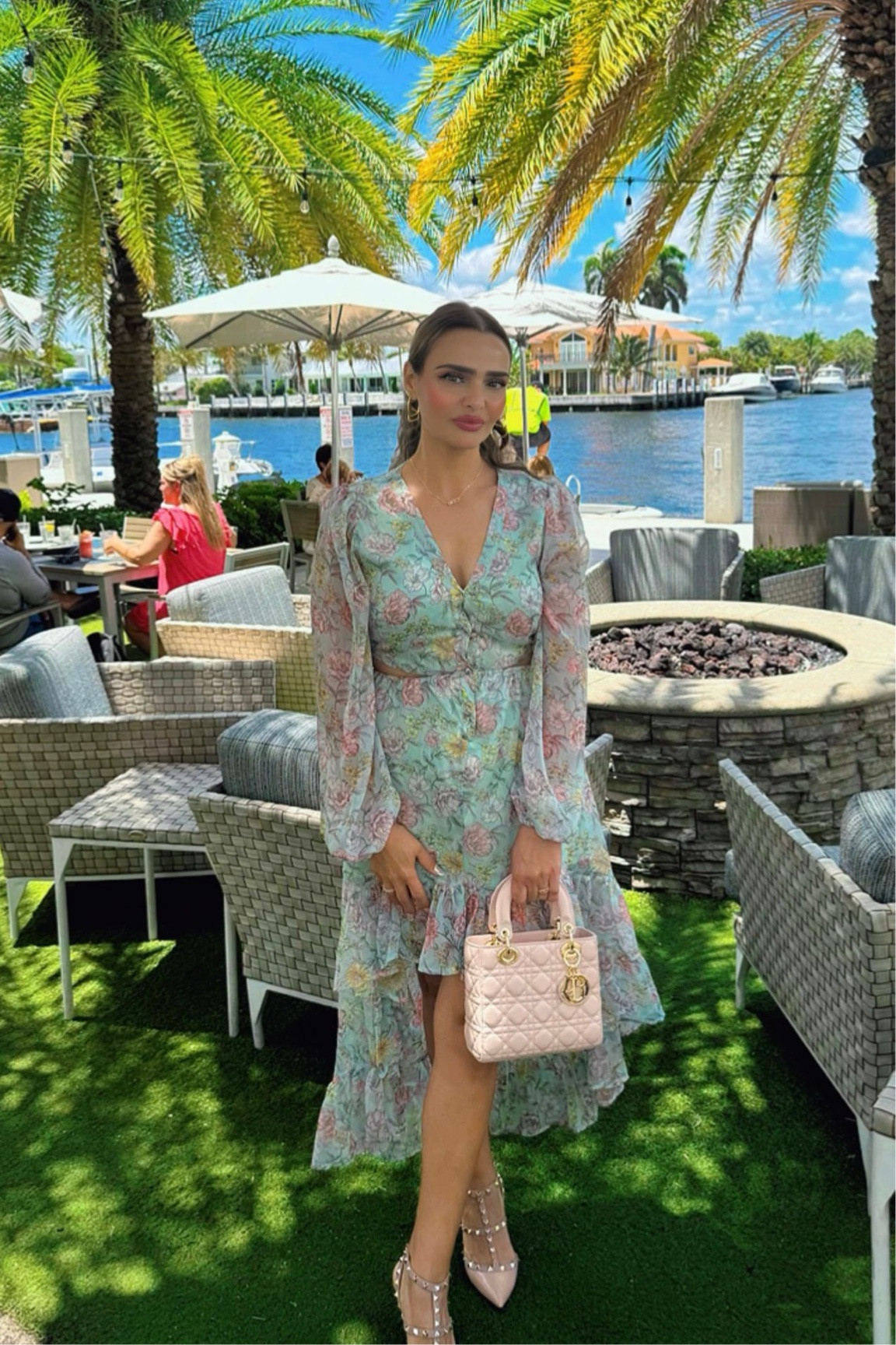 Baby shower party look 👇🏻

#LTKParties #LTKStyleTip #LTKBeauty